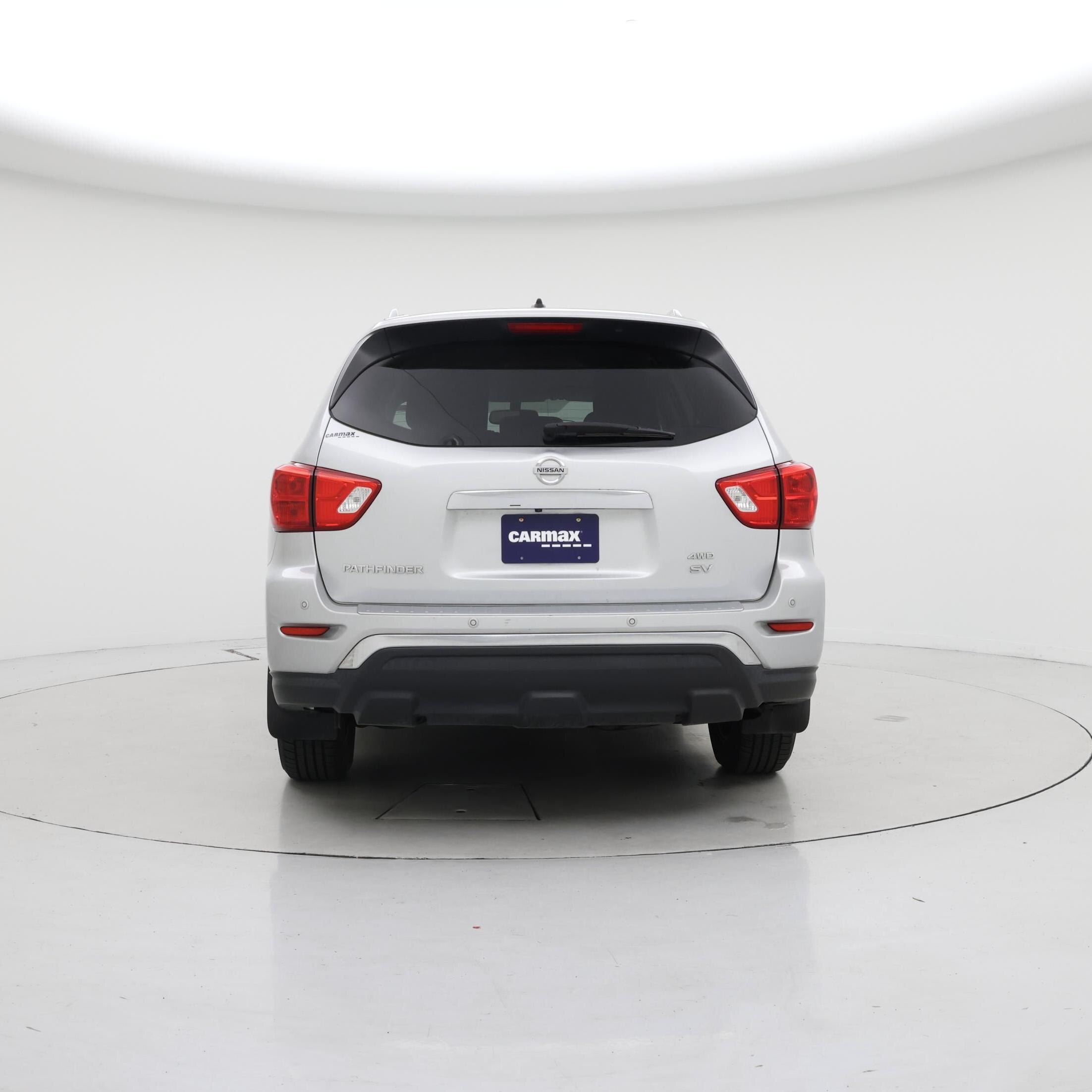 Thumbnail: 2017 Nissan Pathfinder - 6