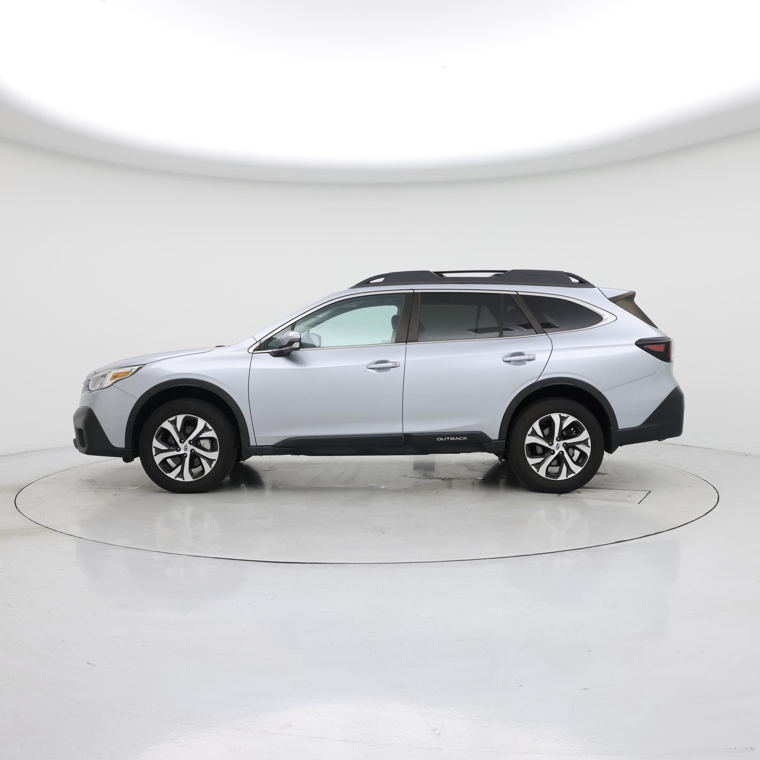 Thumbnail: 2020 Subaru Outback - 3