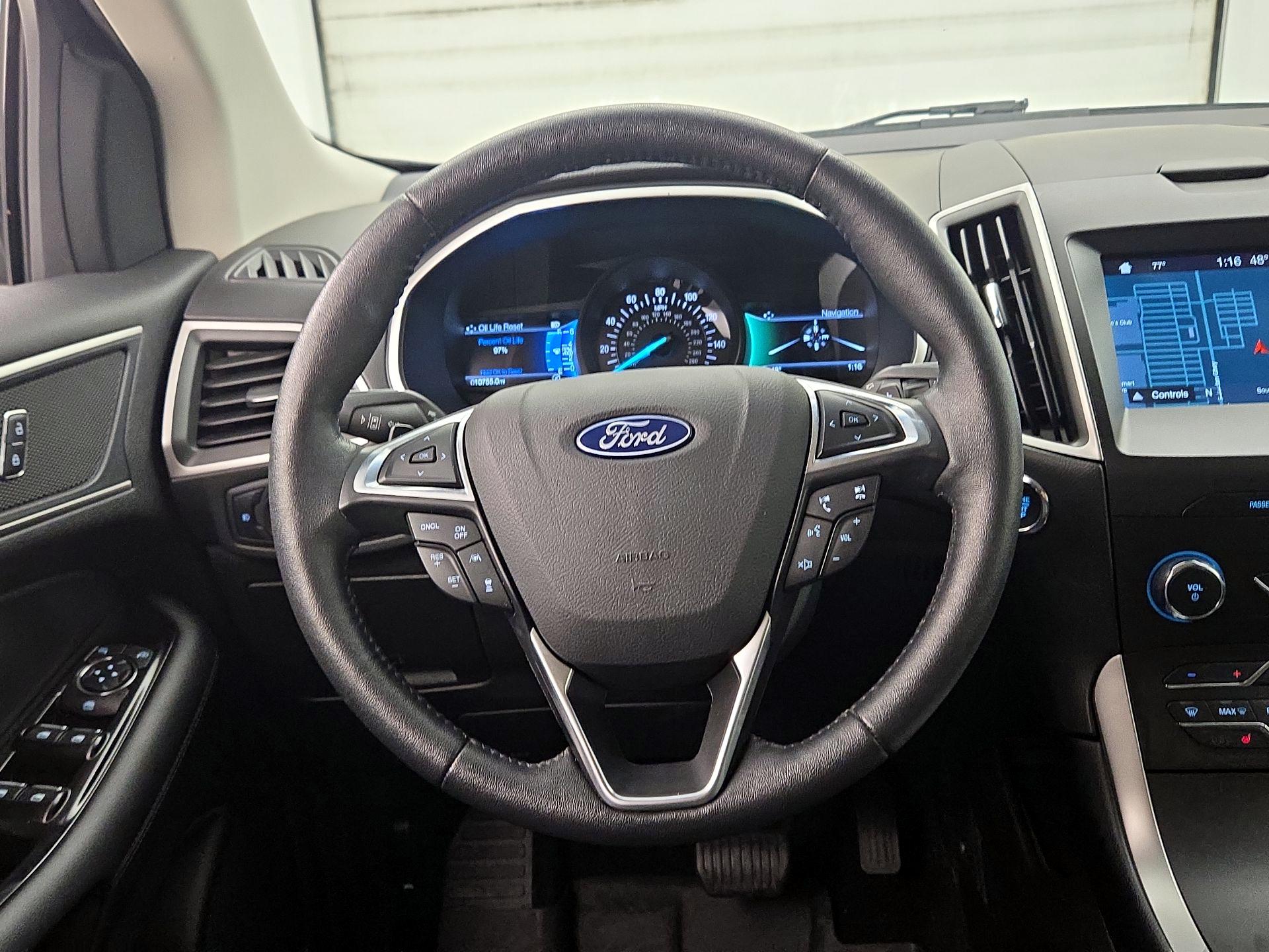 Thumbnail: 2019 Ford Edge - 10