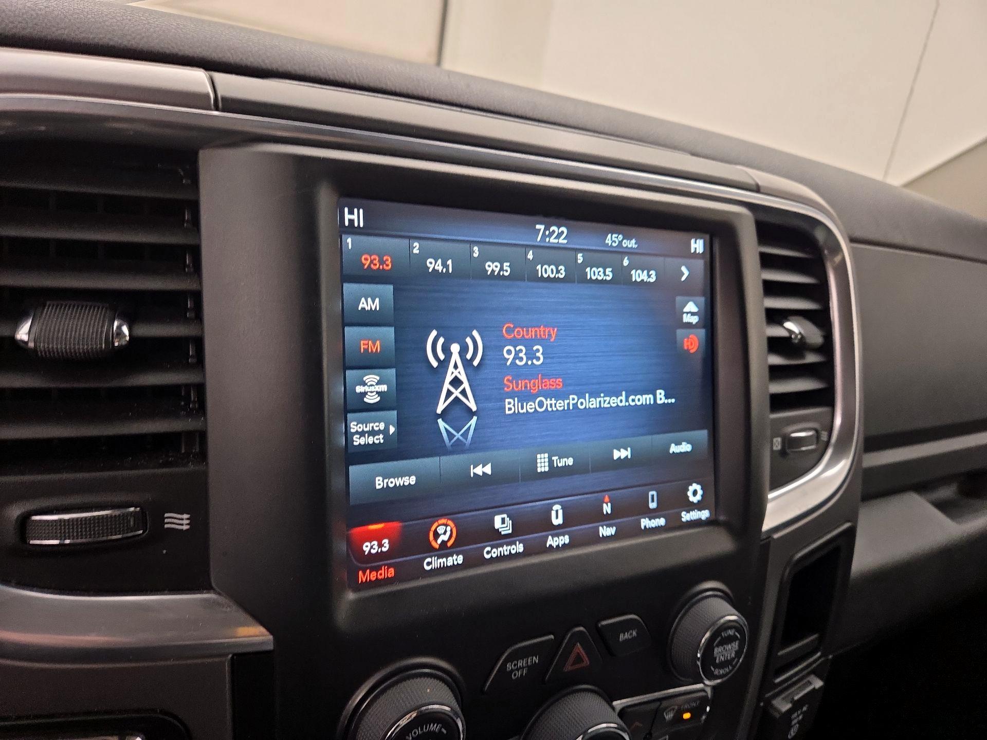 Thumbnail: 2023 RAM 1500 Classic - 16