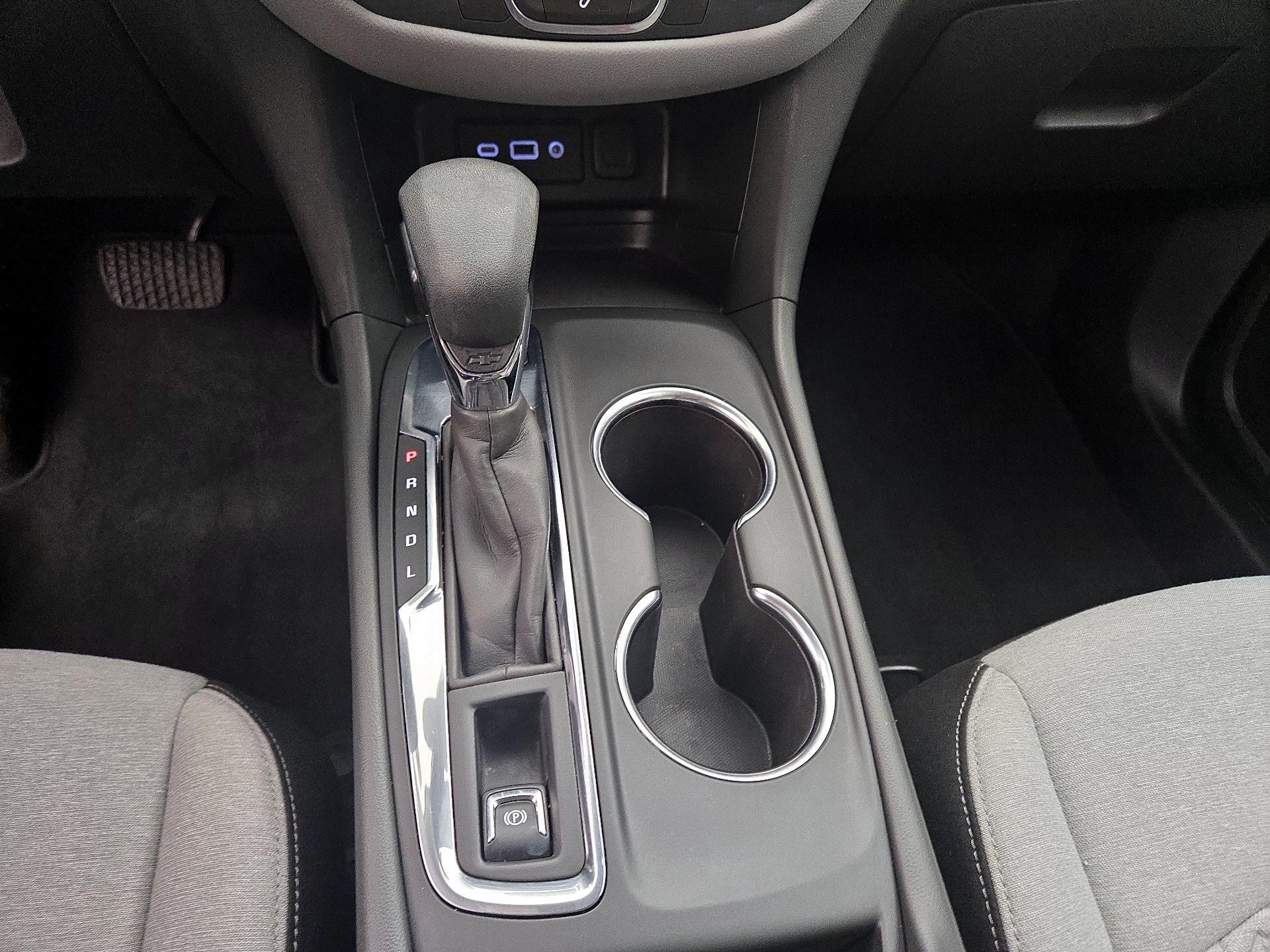 Thumbnail: 2022 Chevrolet Equinox - 17