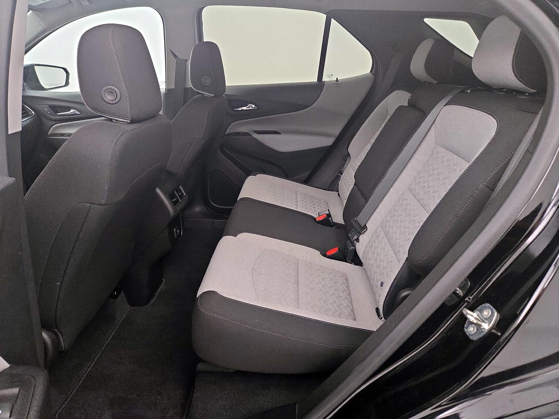 Thumbnail: 2022 Chevrolet Equinox - 19