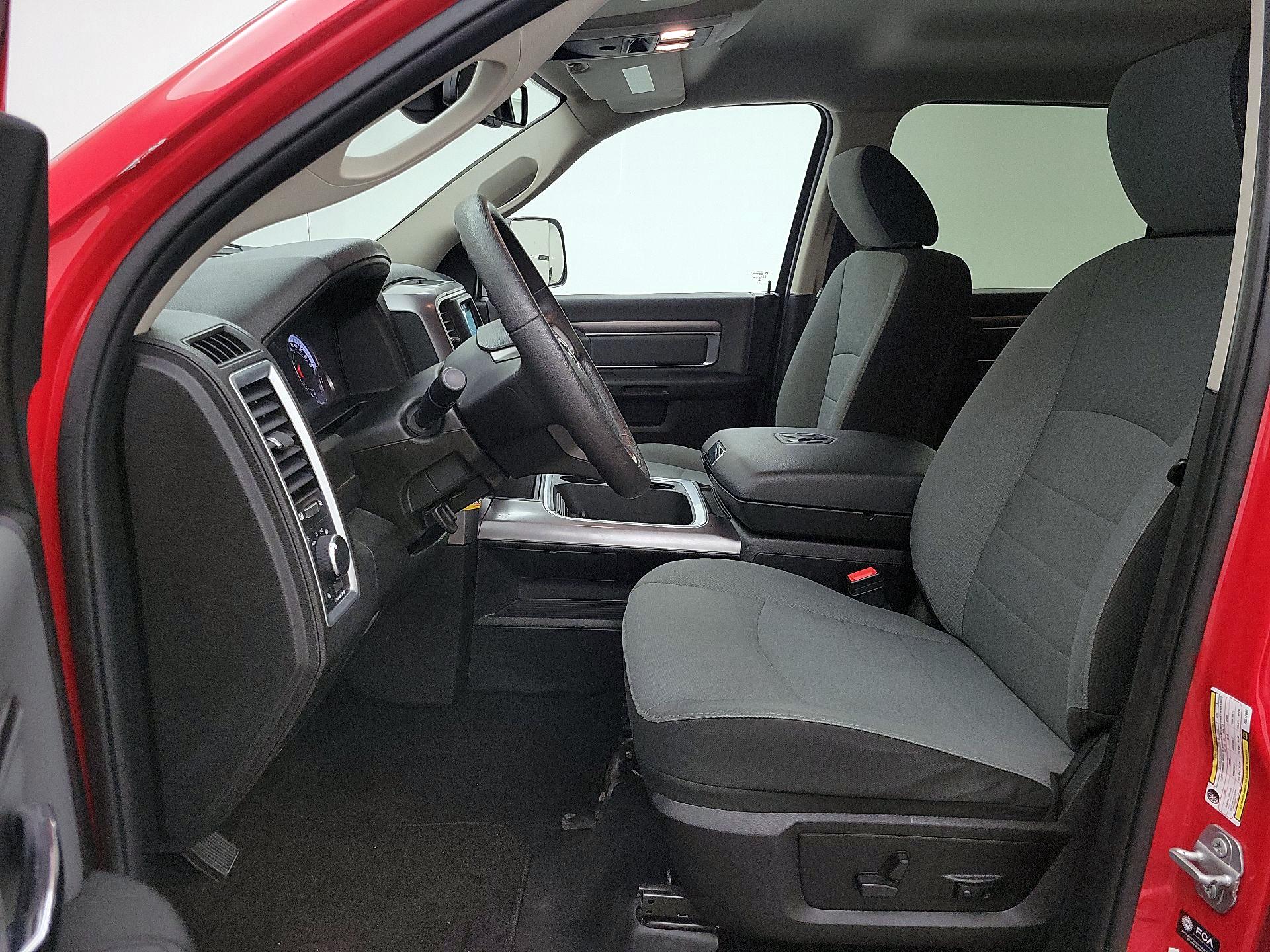 Thumbnail: 2023 RAM 1500 Classic - 11