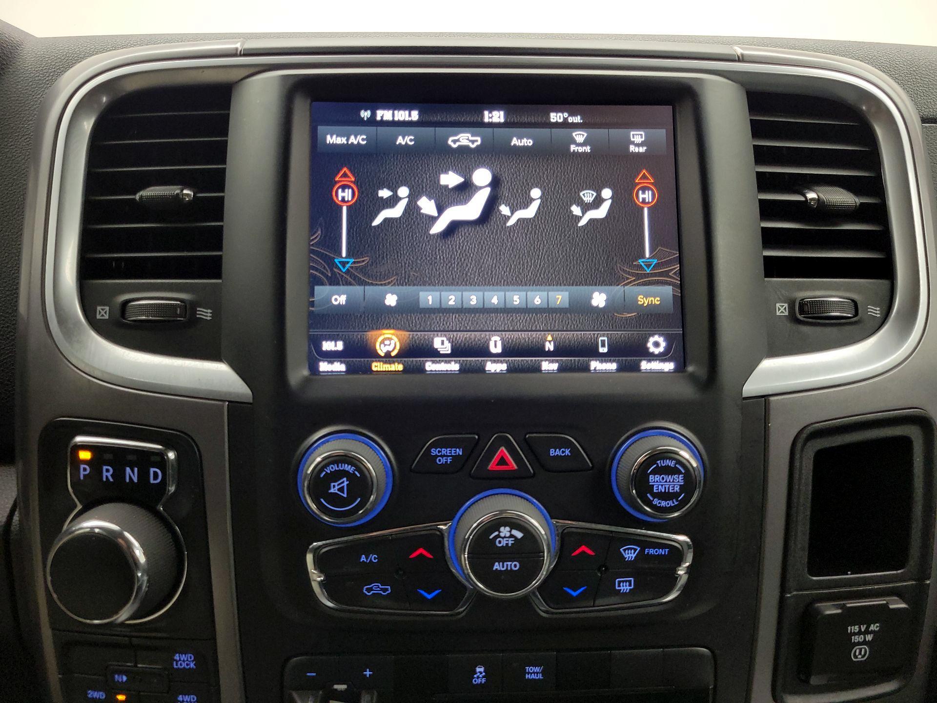 Thumbnail: 2023 RAM 1500 Classic - 17