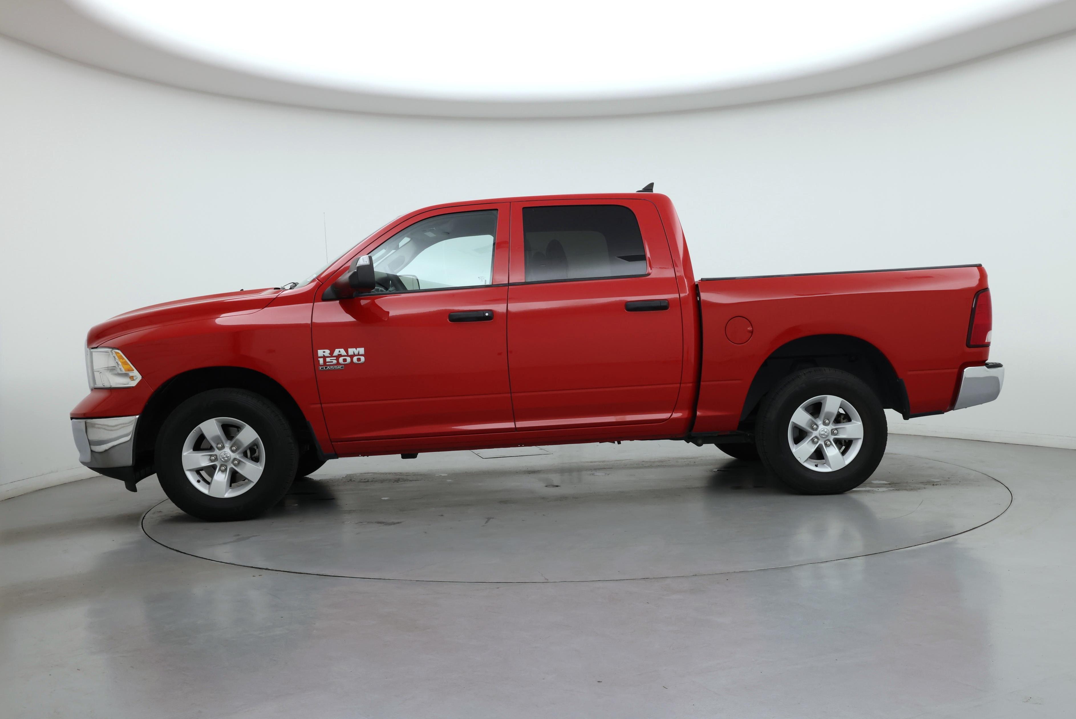 Thumbnail: 2023 RAM 1500 Classic - 3