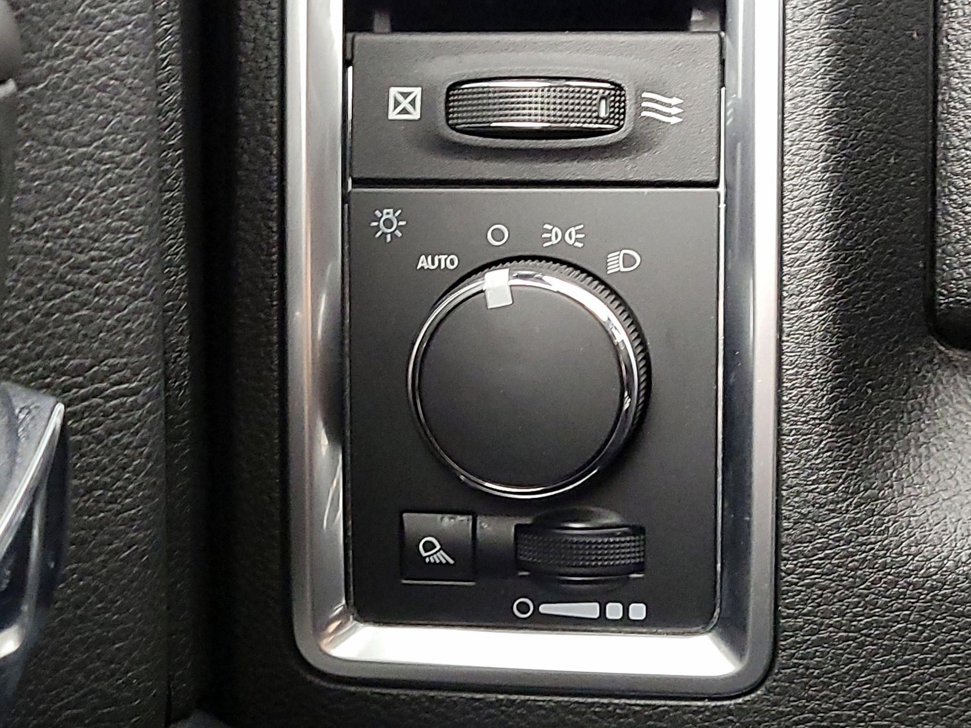 Thumbnail: 2023 RAM 1500 Classic - 13