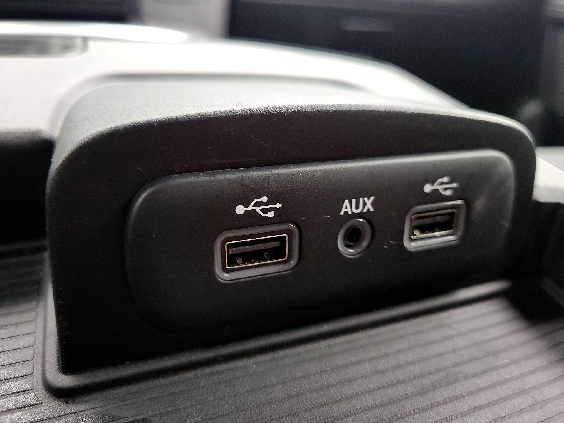 Thumbnail: 2023 RAM 1500 Classic - 19