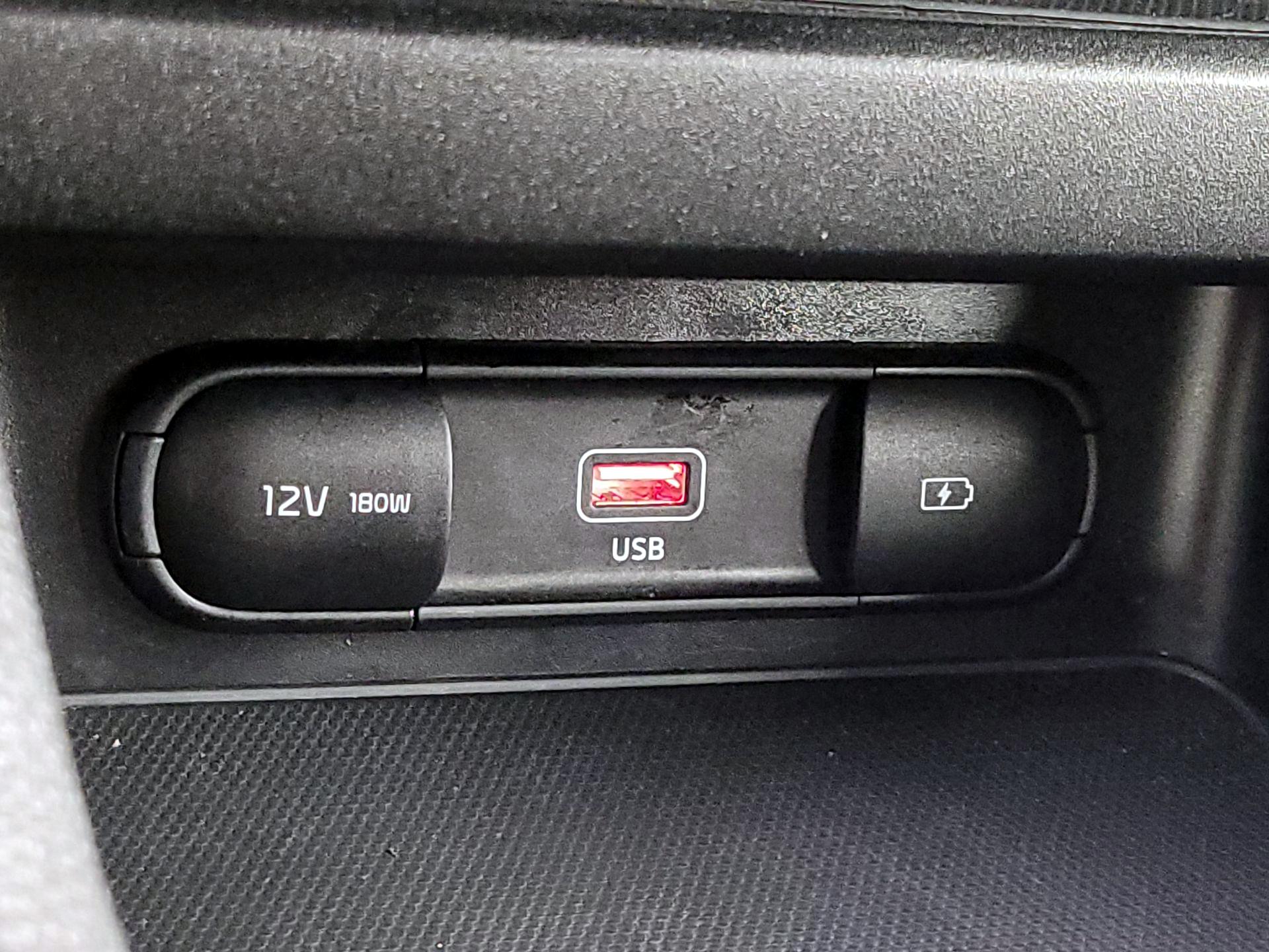 Thumbnail: 2024 Kia Forte - 18