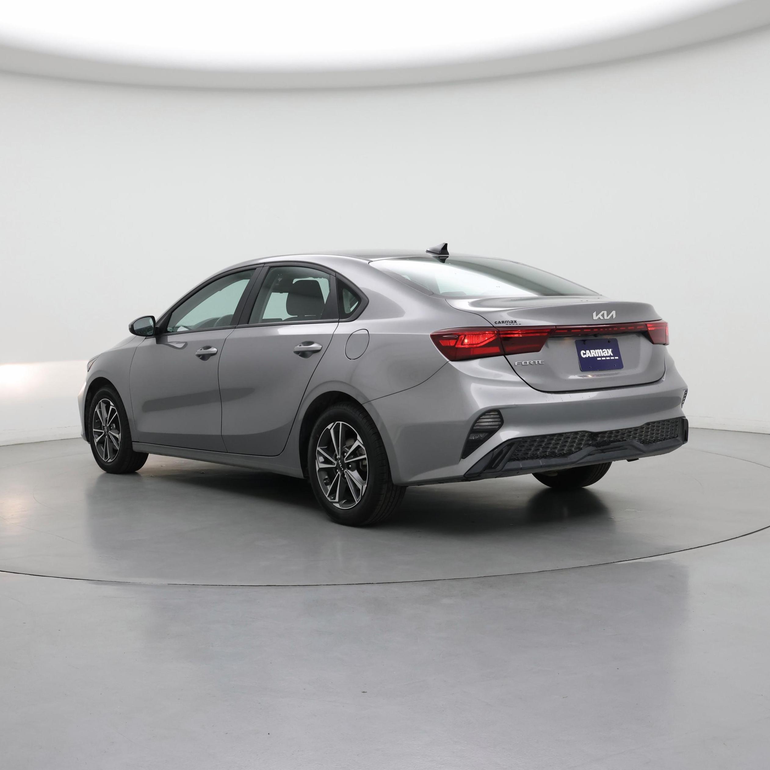 Thumbnail: 2024 Kia Forte - 2