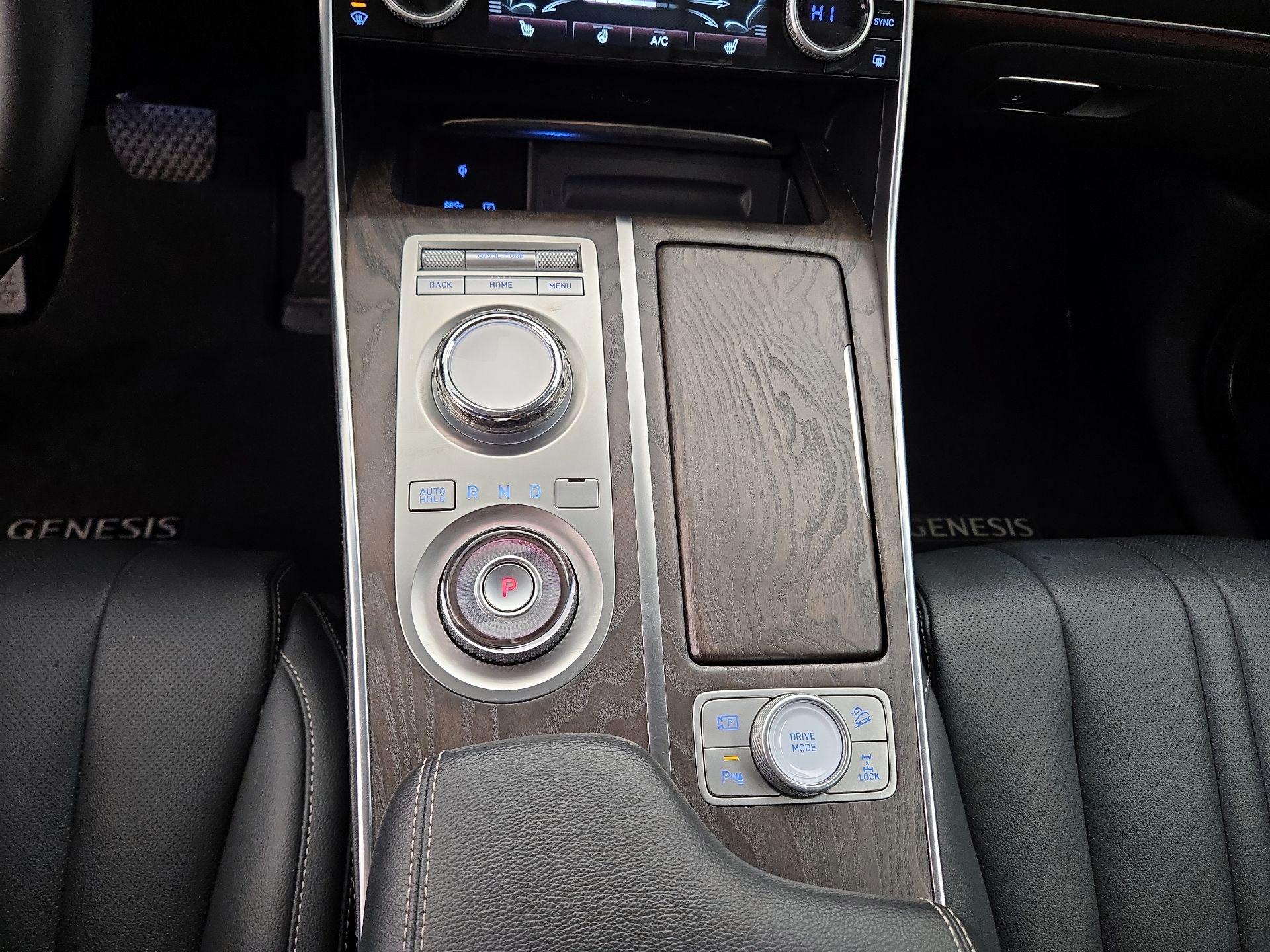 Thumbnail: 2024 Genesis GV80 - 18