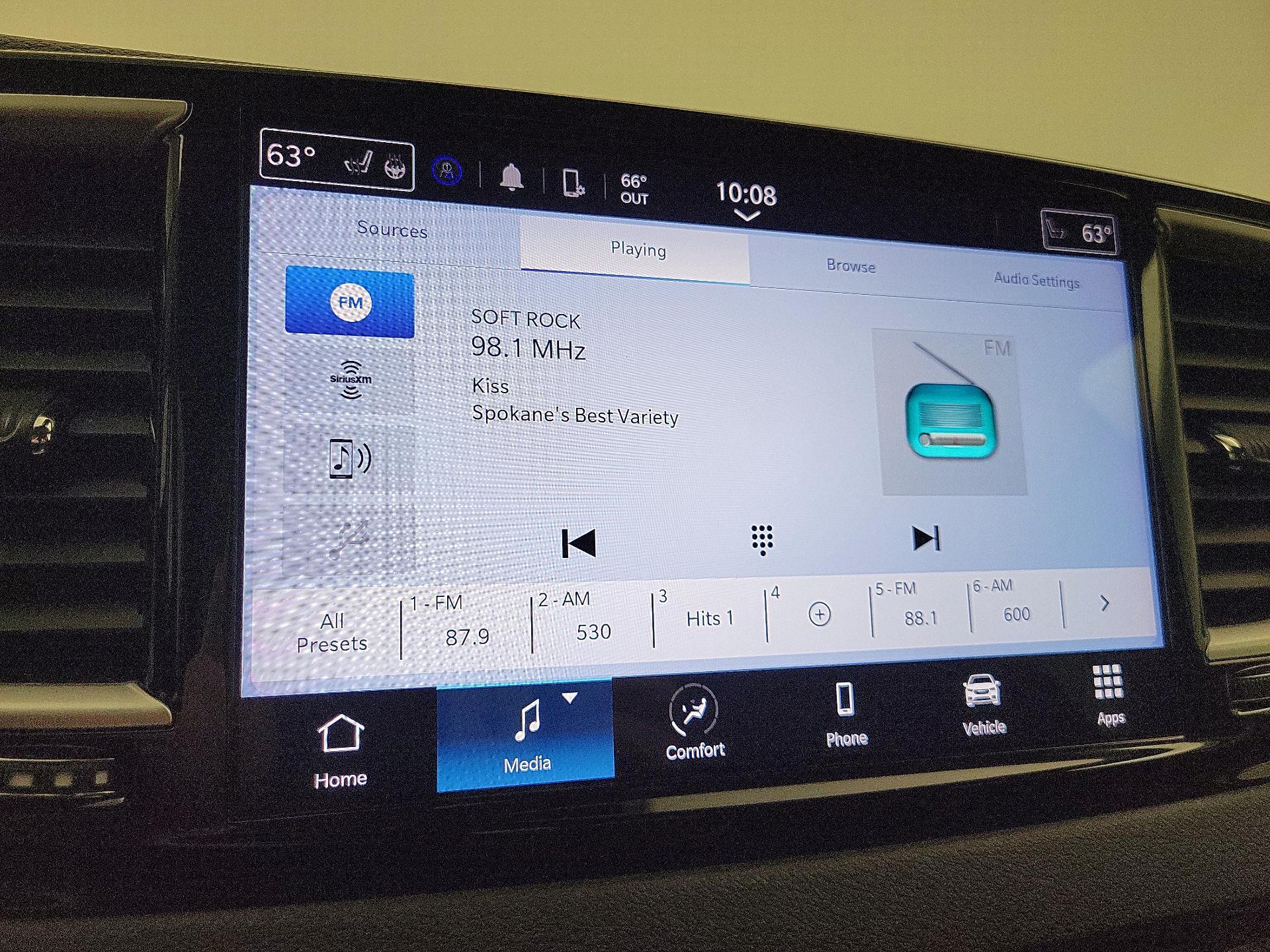 Thumbnail: 2024 Chrysler Pacifica - 15