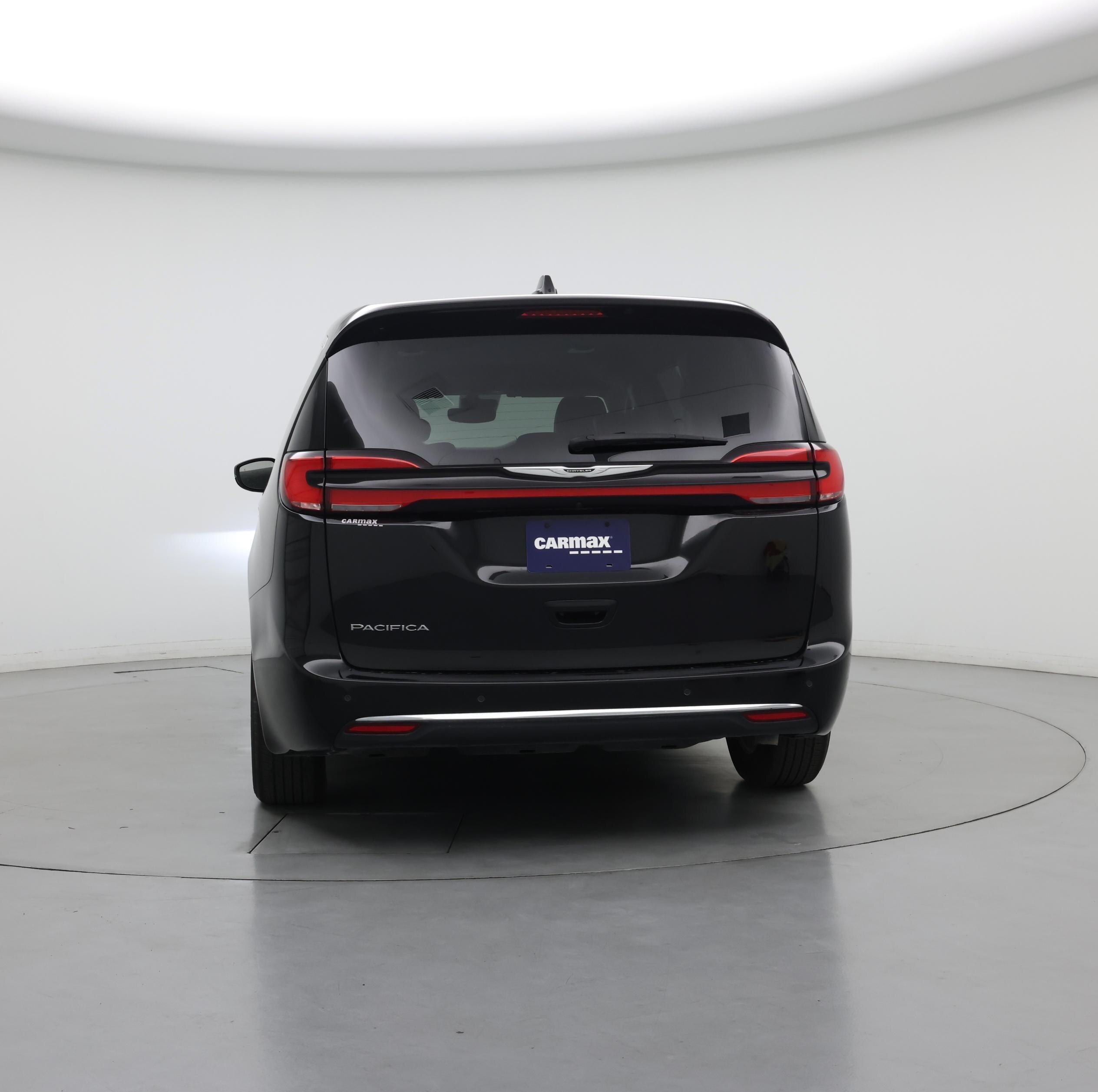 Thumbnail: 2024 Chrysler Pacifica - 6