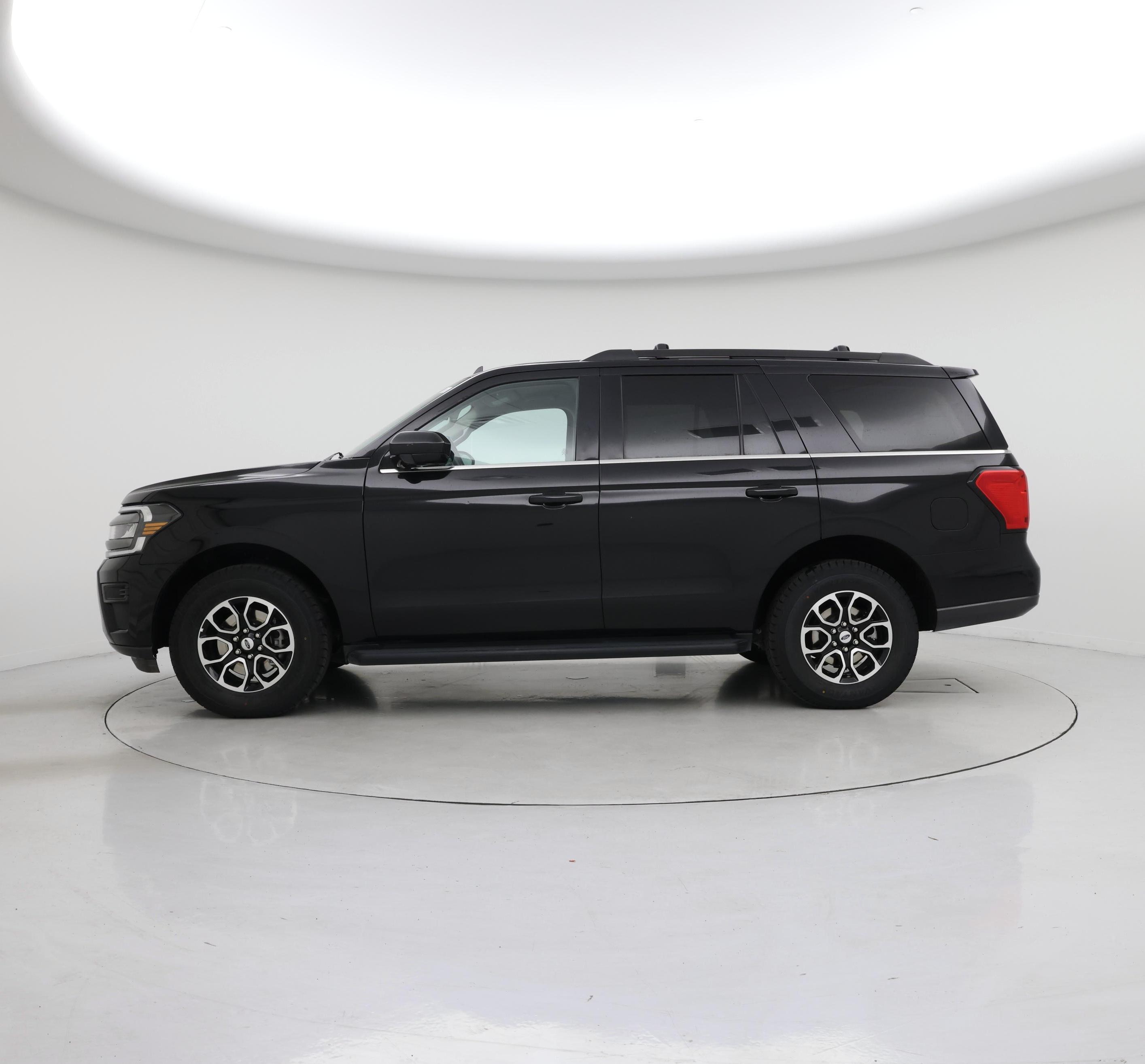 Thumbnail: 2024 Ford Expedition - 3