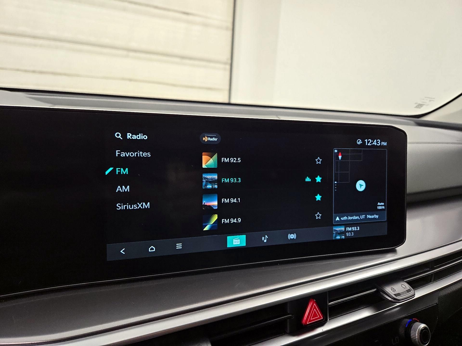 Thumbnail: 2024 Kia Sorento - 16