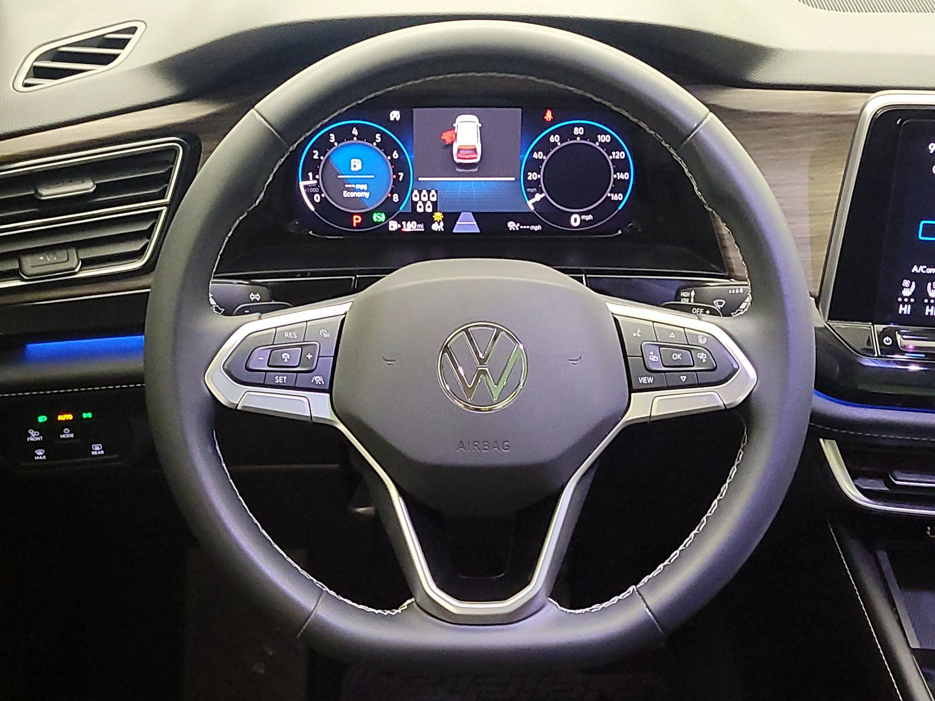 Thumbnail: 2024 Volkswagen Atlas - 10