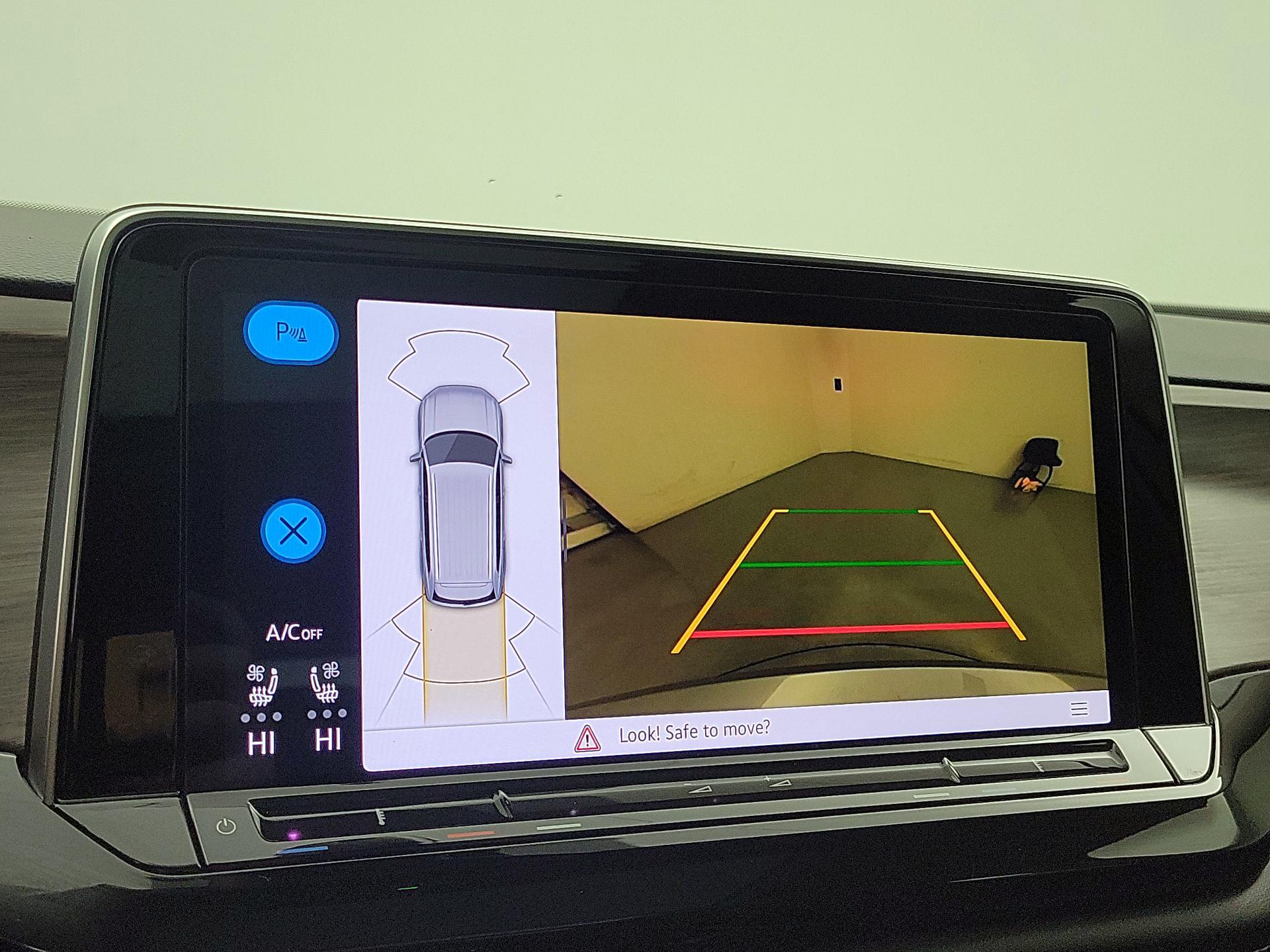 Thumbnail: 2024 Volkswagen Atlas - 15