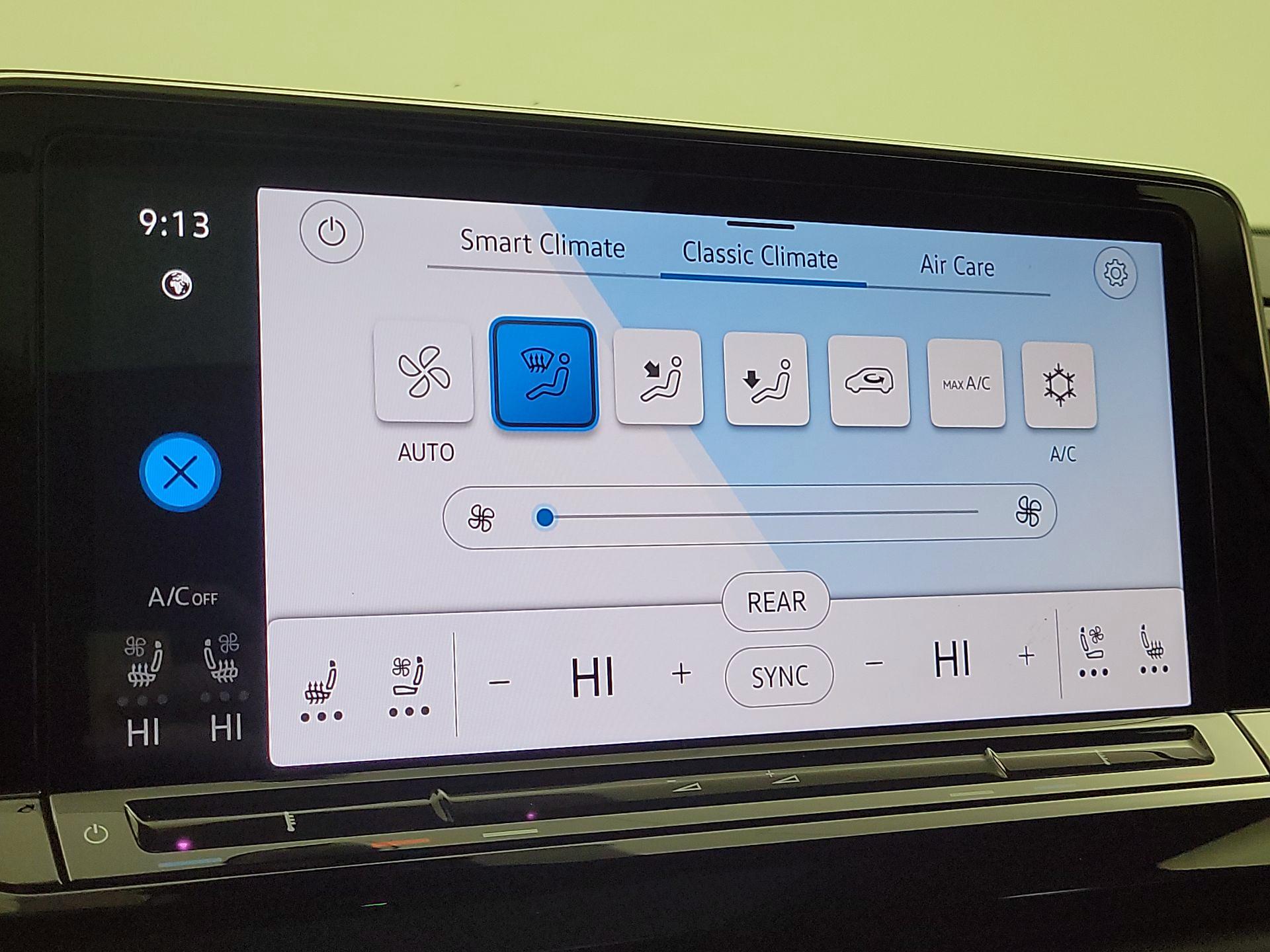 Thumbnail: 2024 Volkswagen Atlas - 17