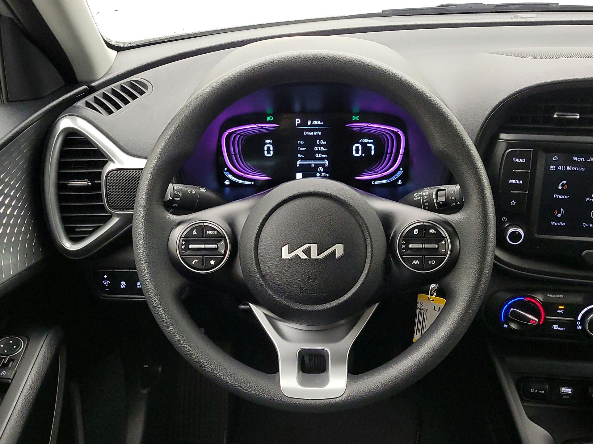 Thumbnail: 2024 Kia Soul - 10