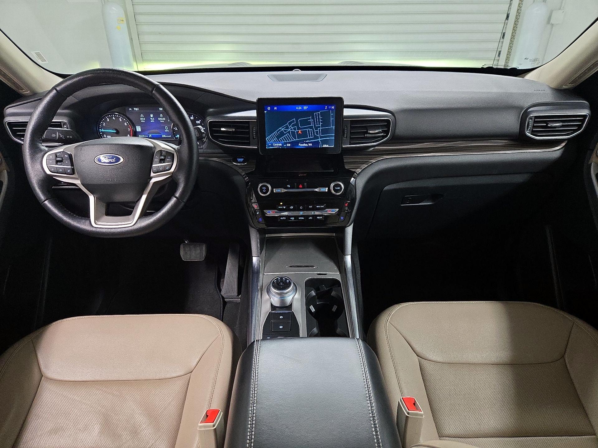 Thumbnail: 2023 Ford Explorer - 9