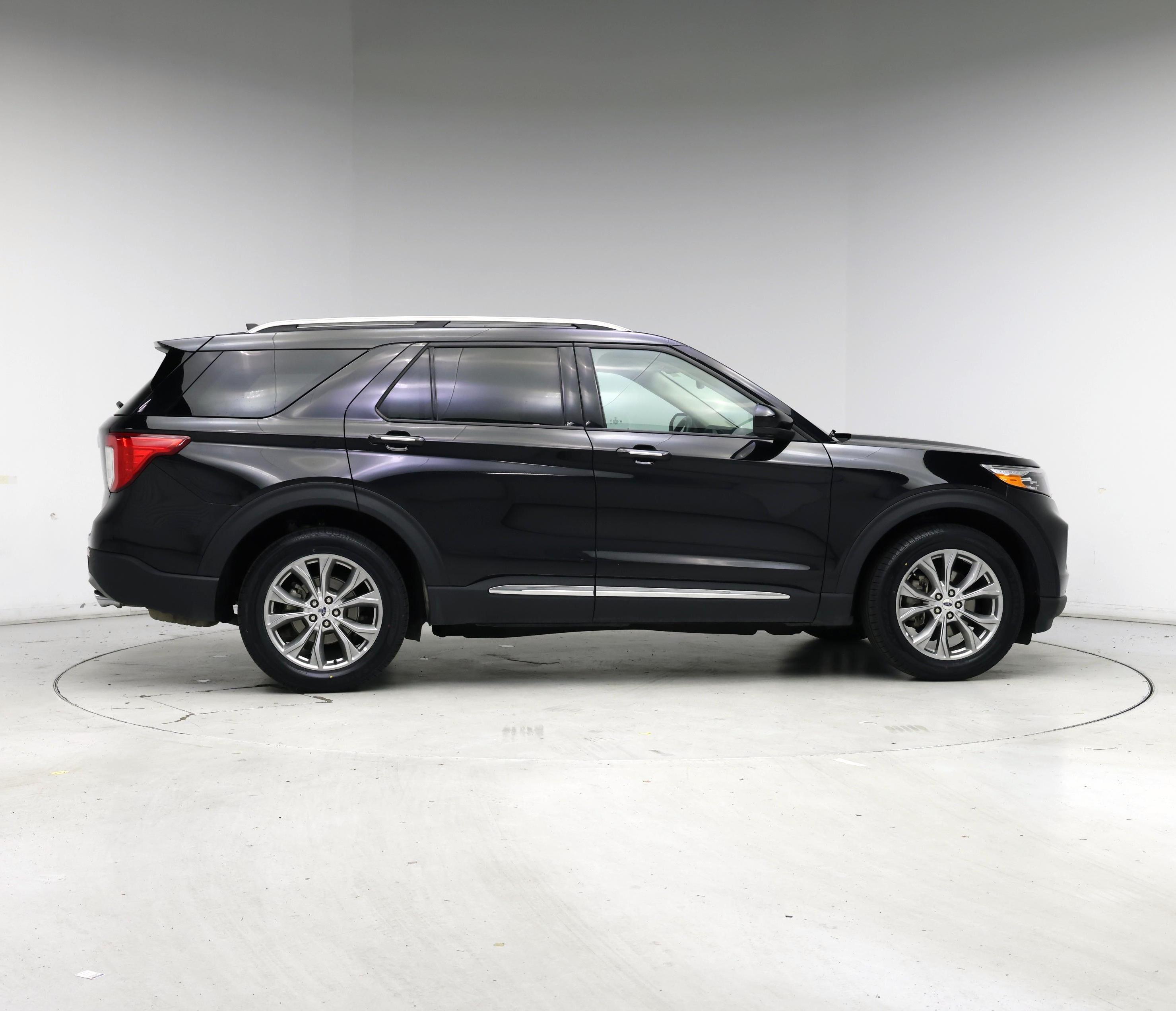 Thumbnail: 2023 Ford Explorer - 7