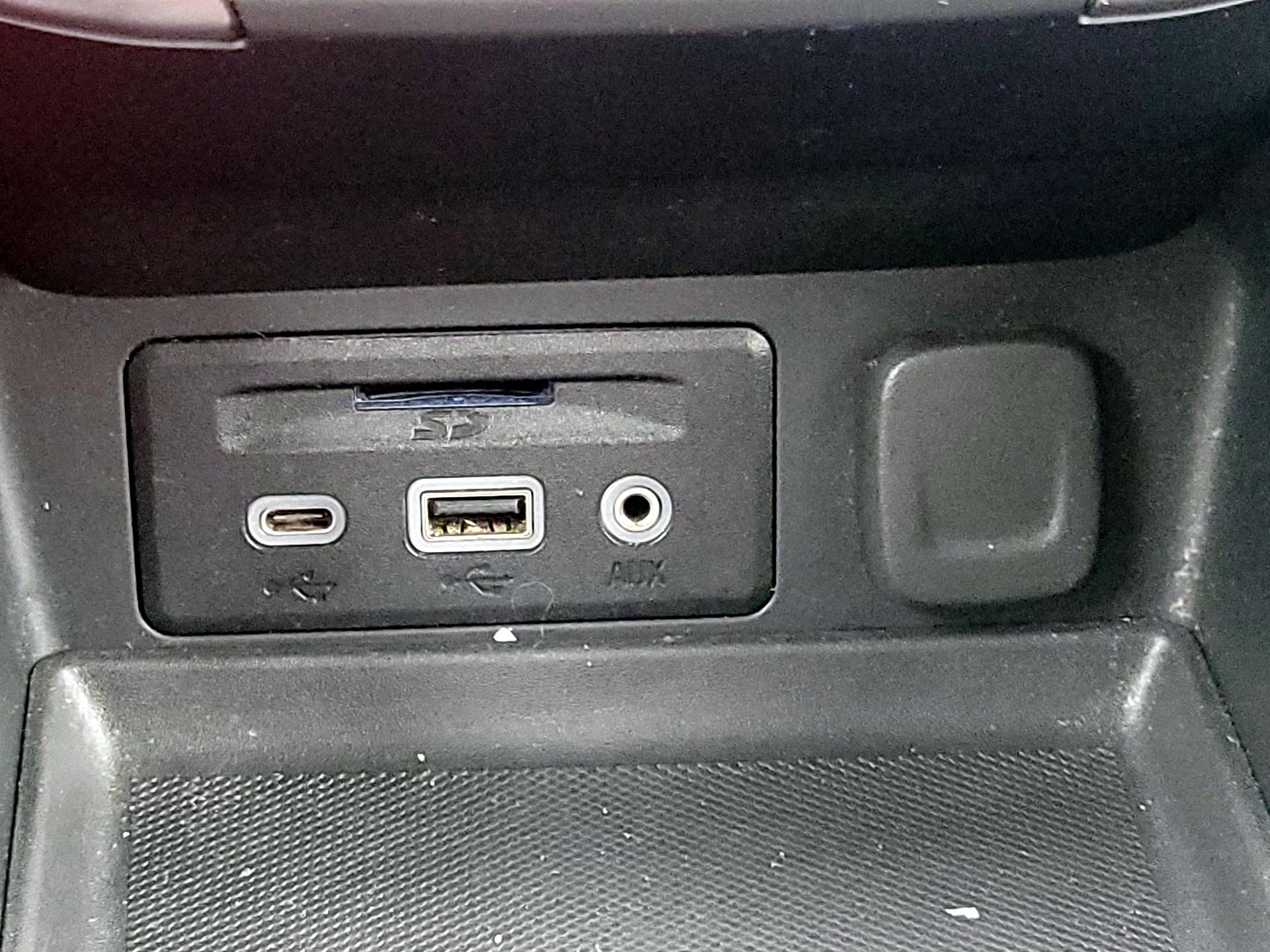 Thumbnail: 2023 GMC Terrain - 19