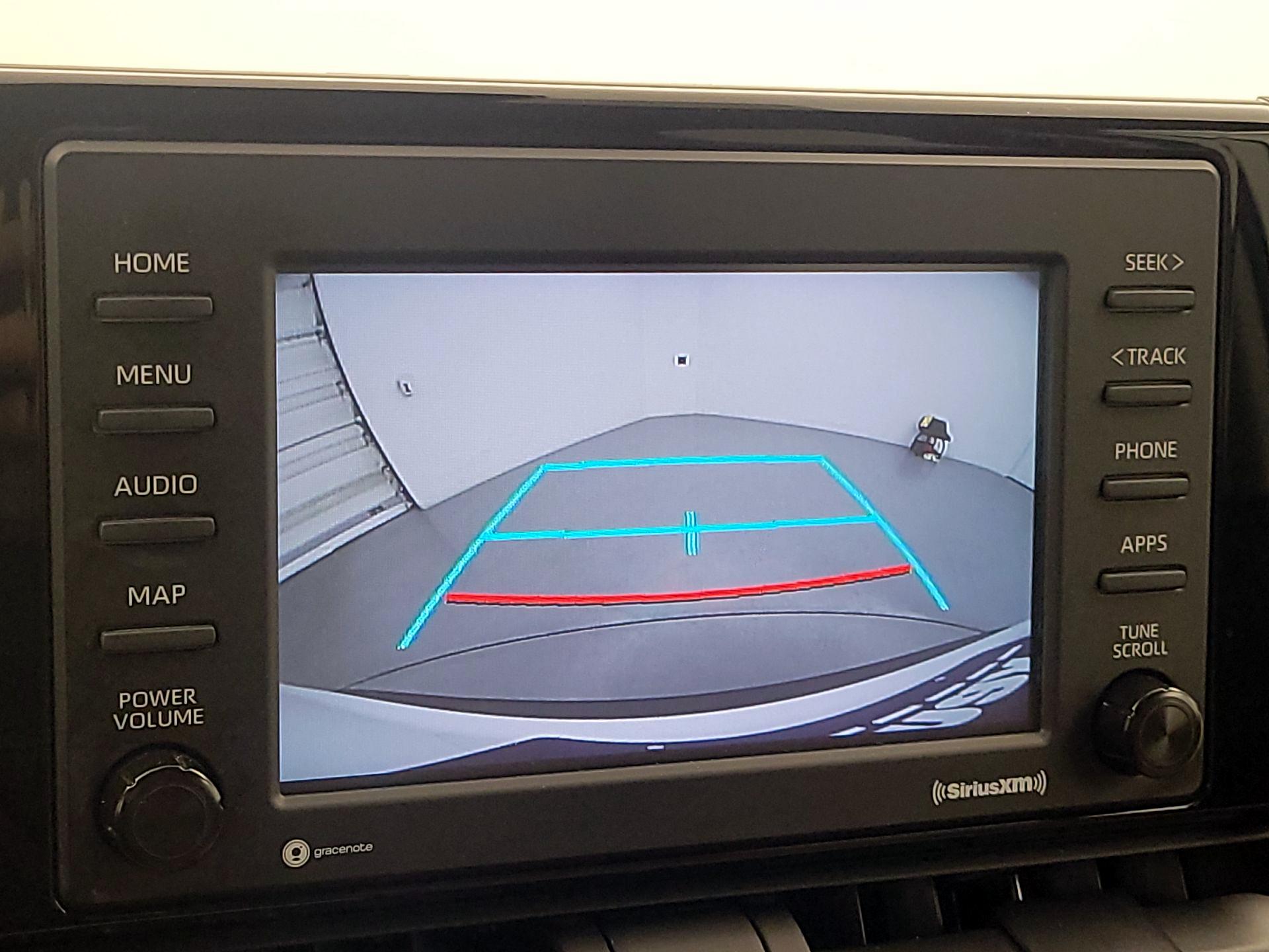 Thumbnail: 2022 Toyota RAV4 - 15