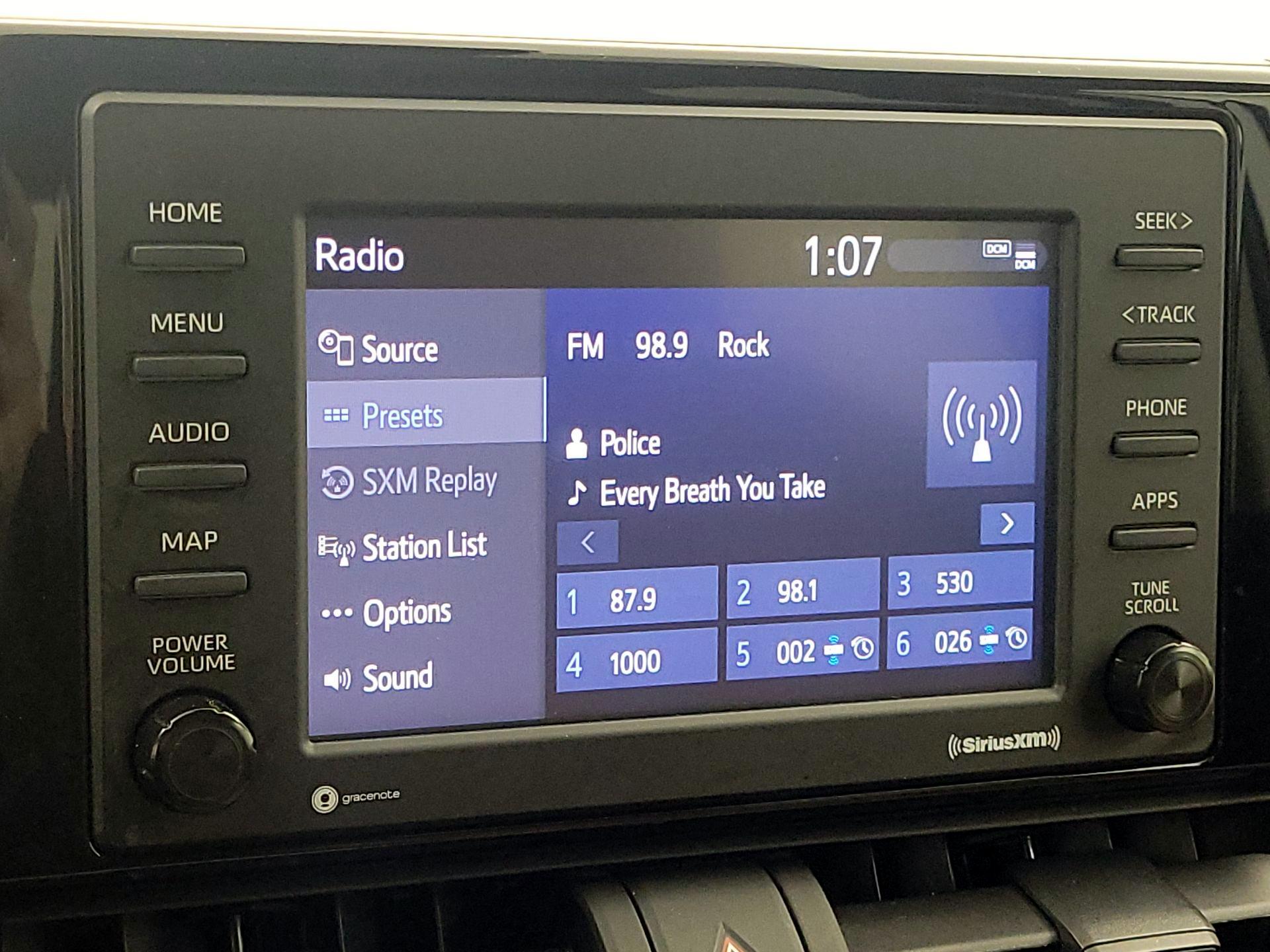 Thumbnail: 2022 Toyota RAV4 - 16