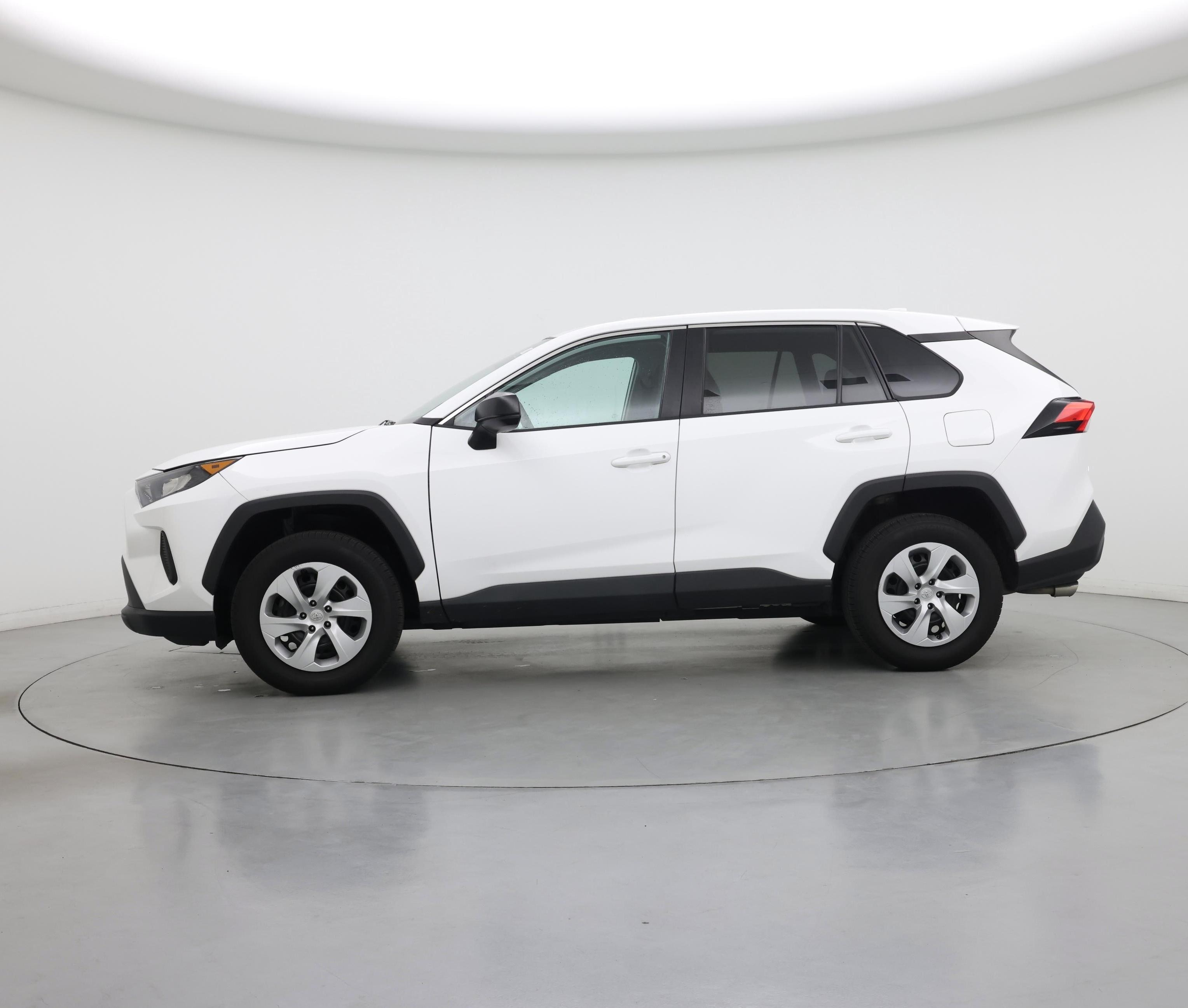 Thumbnail: 2022 Toyota RAV4 - 3