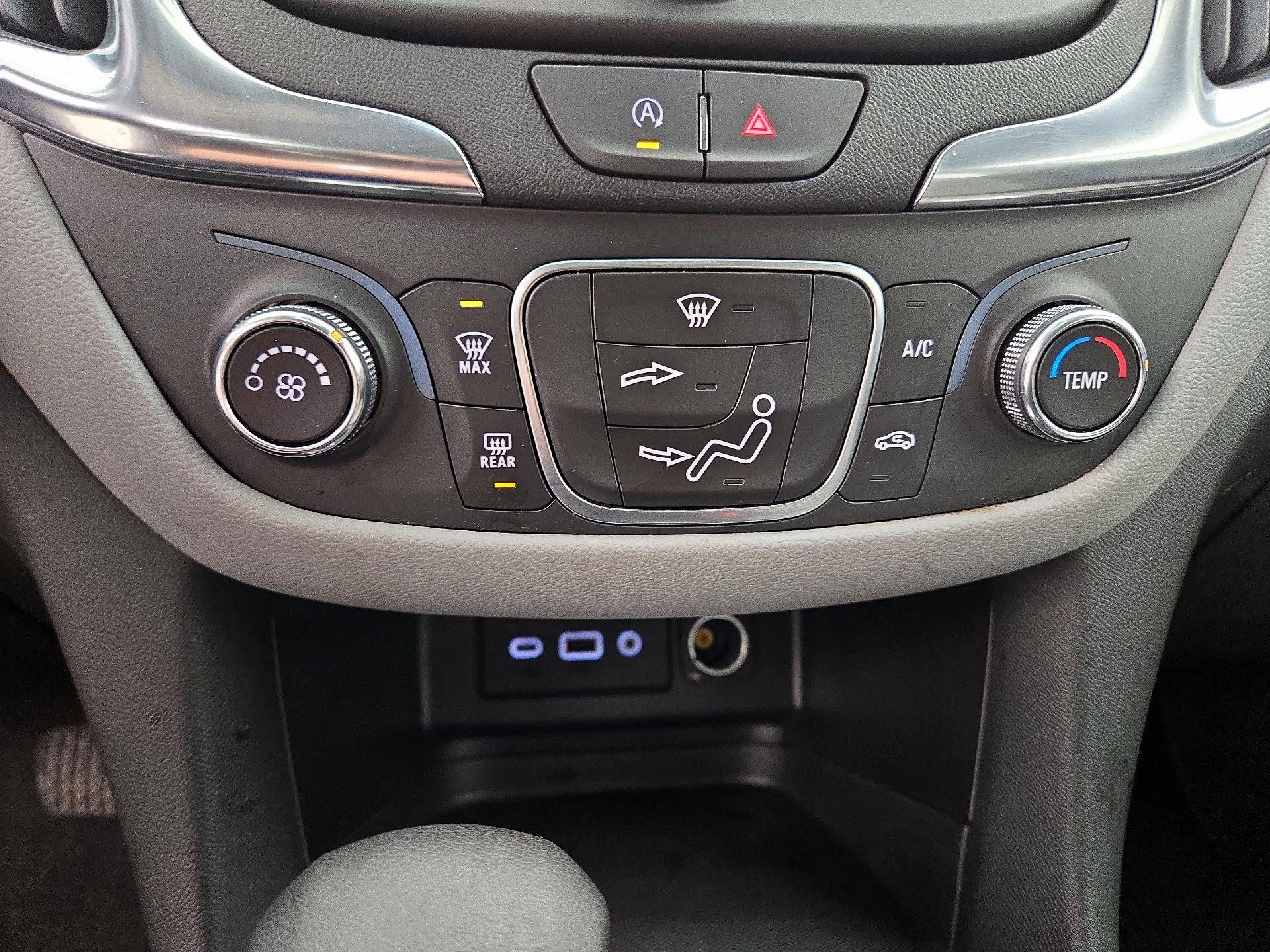 Thumbnail: 2024 Chevrolet Equinox - 16