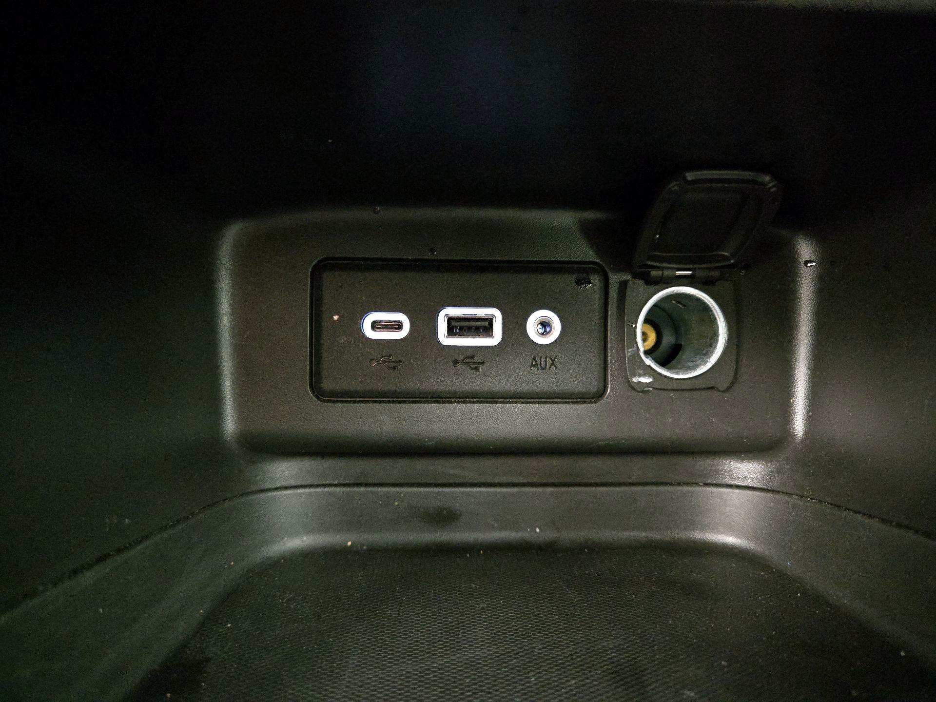 Thumbnail: 2024 Chevrolet Equinox - 18