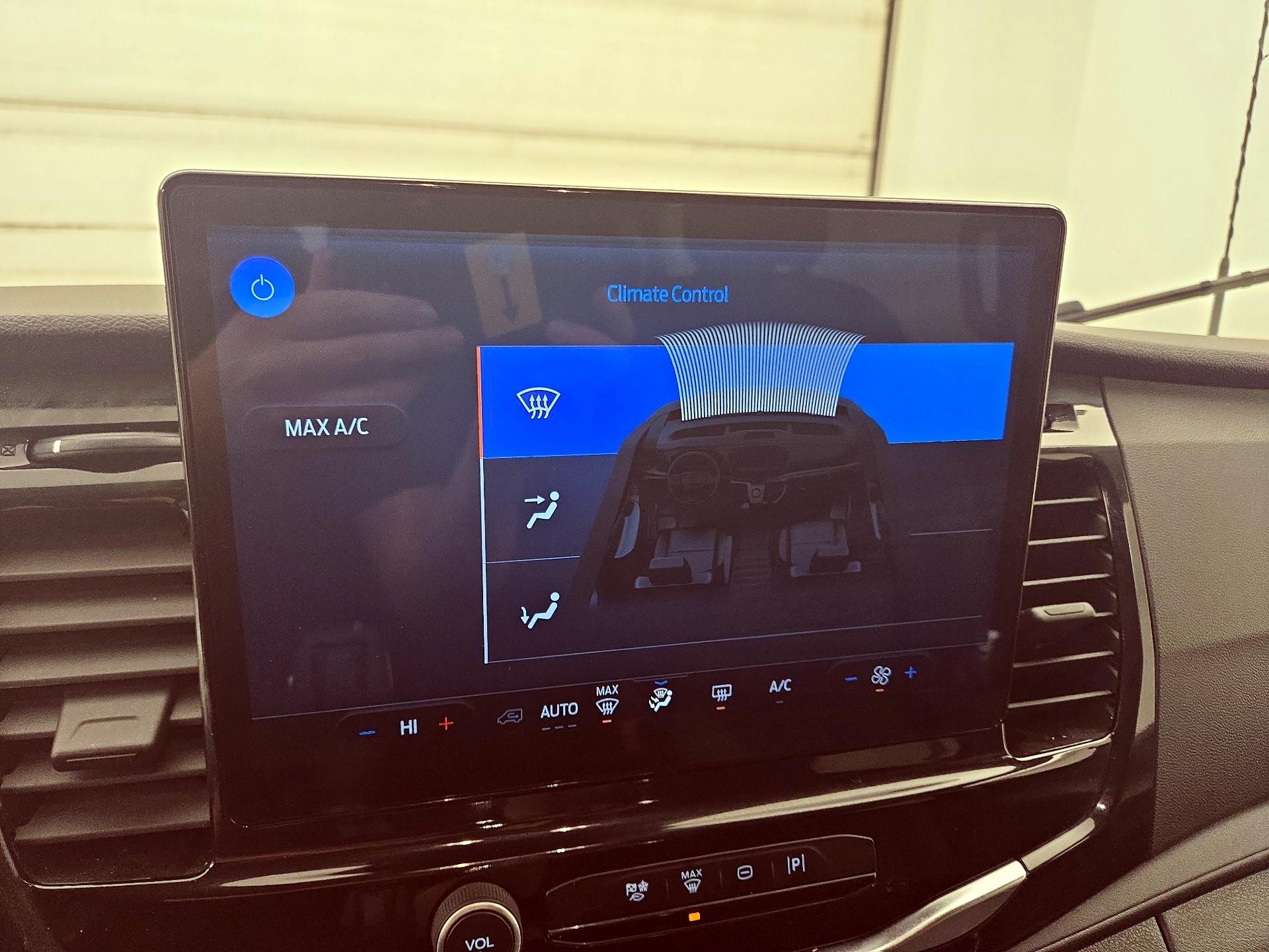 Thumbnail: 2023 Ford Transit Series - 17