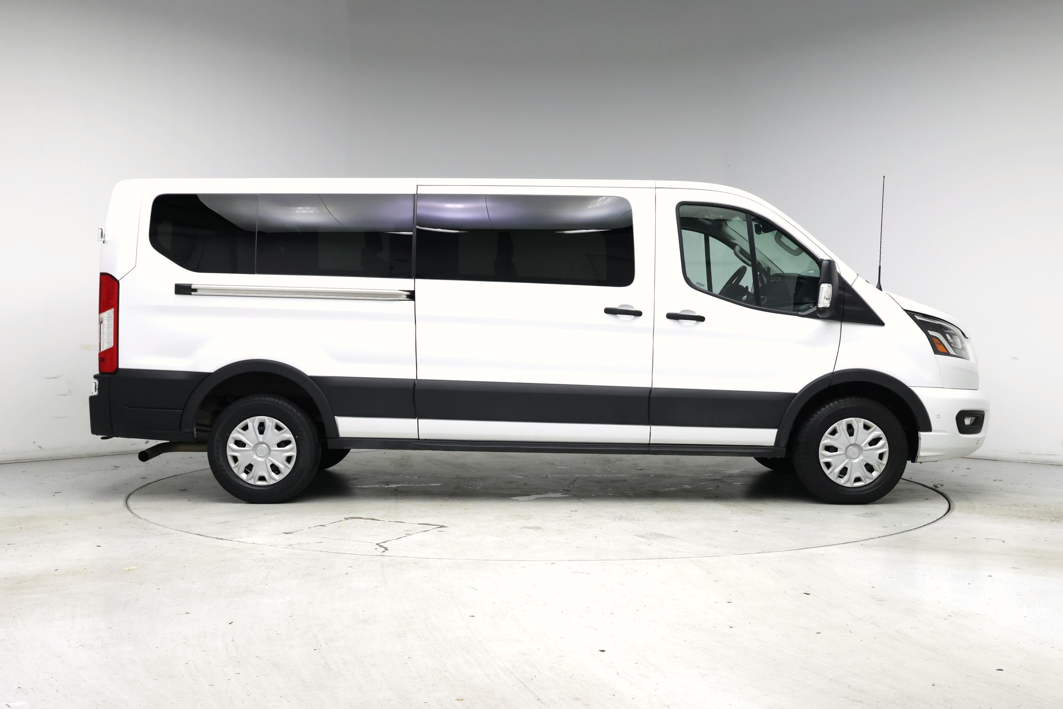 Thumbnail: 2023 Ford Transit Series - 7