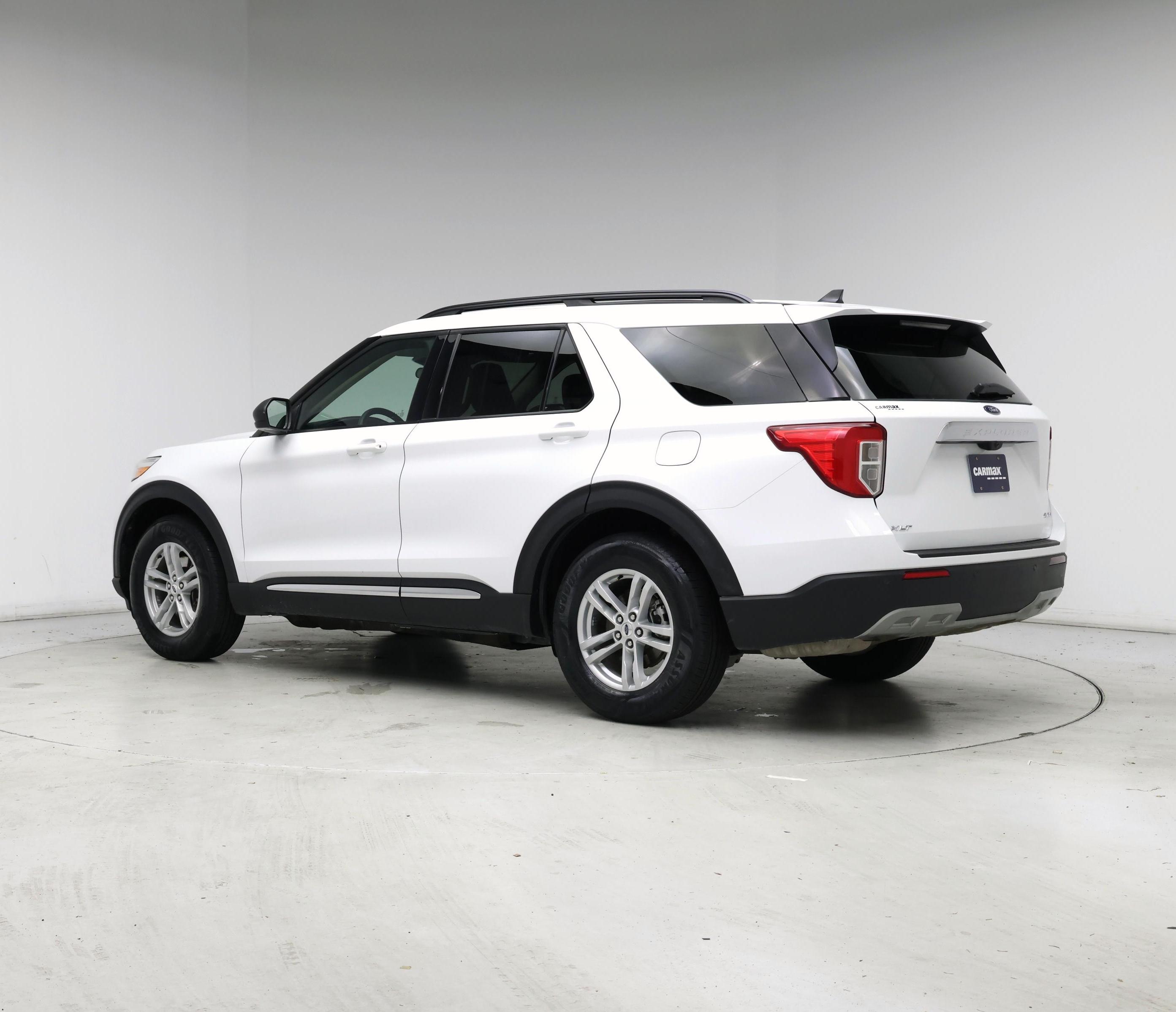 Thumbnail: 2024 Ford Explorer - 2