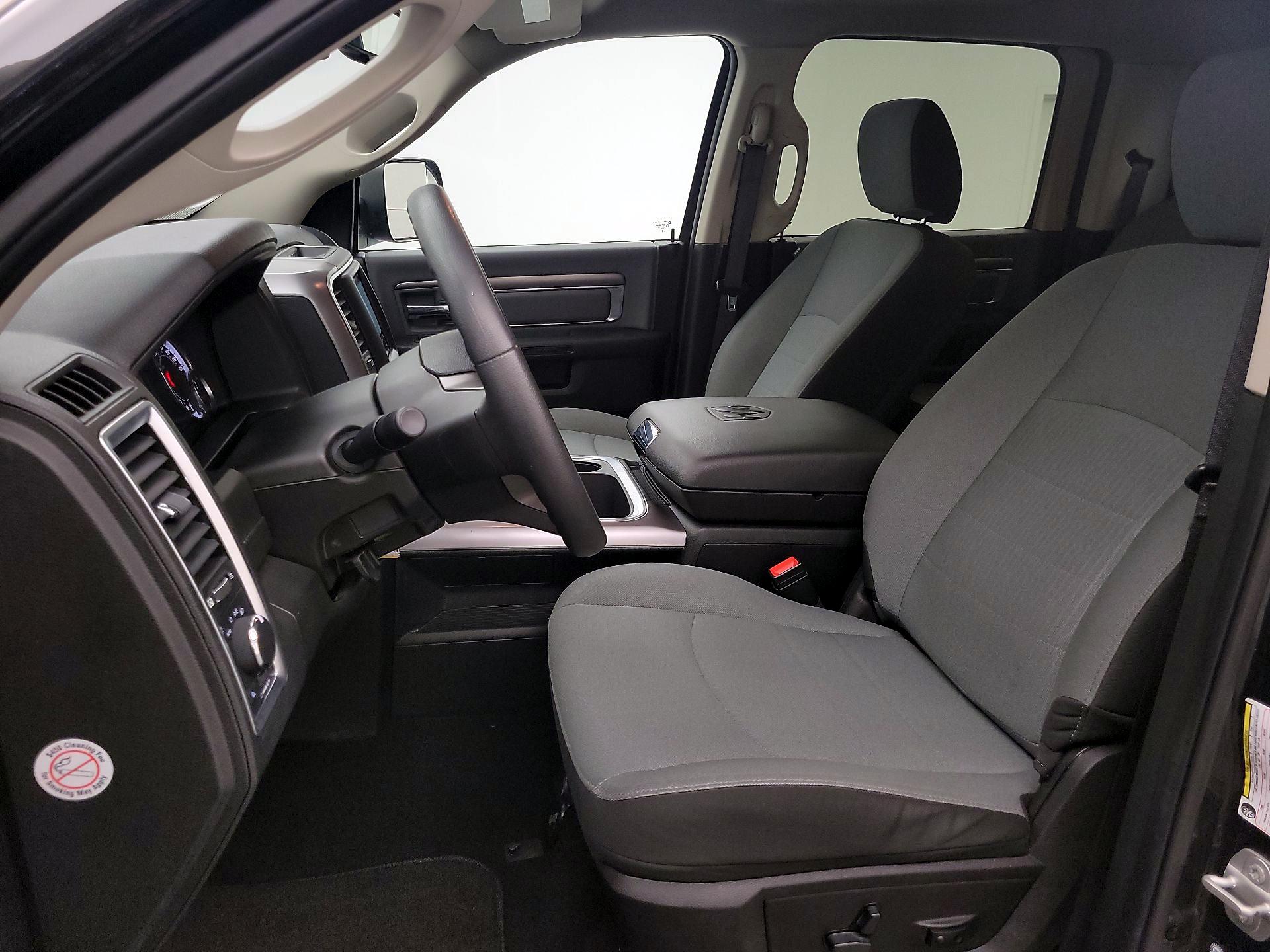 Thumbnail: 2023 RAM 1500 Classic - 11