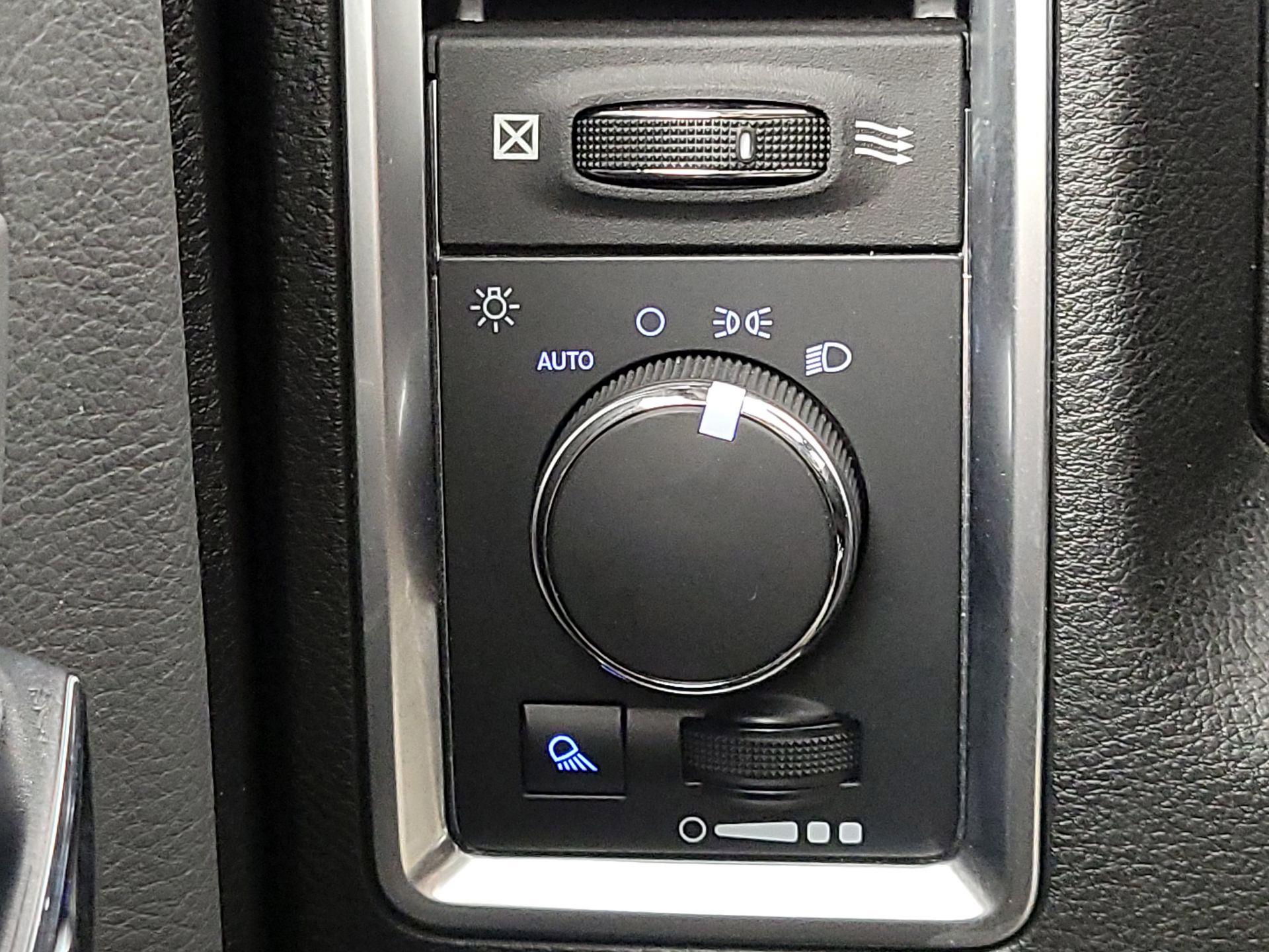 Thumbnail: 2023 RAM 1500 Classic - 13