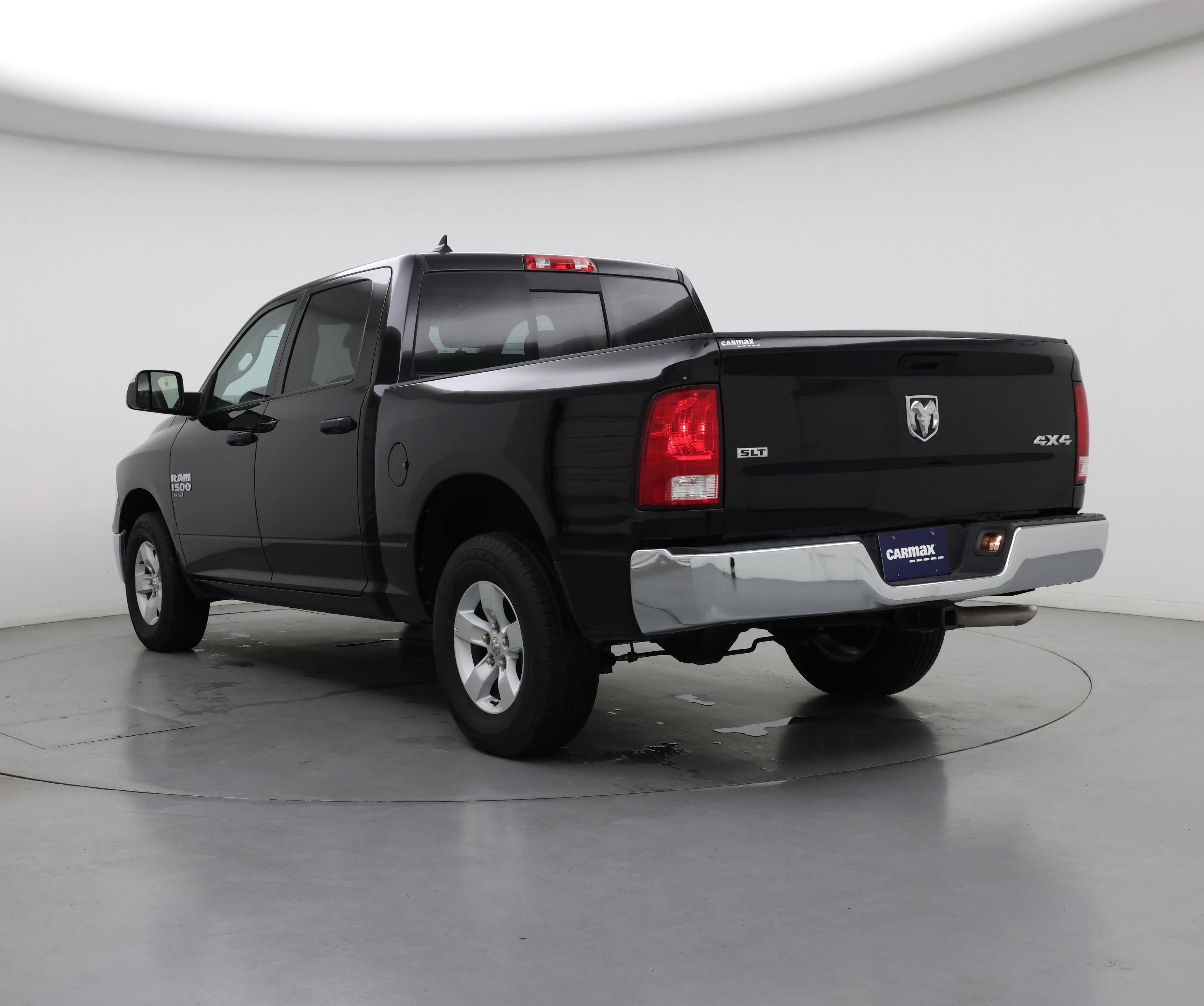 Thumbnail: 2023 RAM 1500 Classic - 2