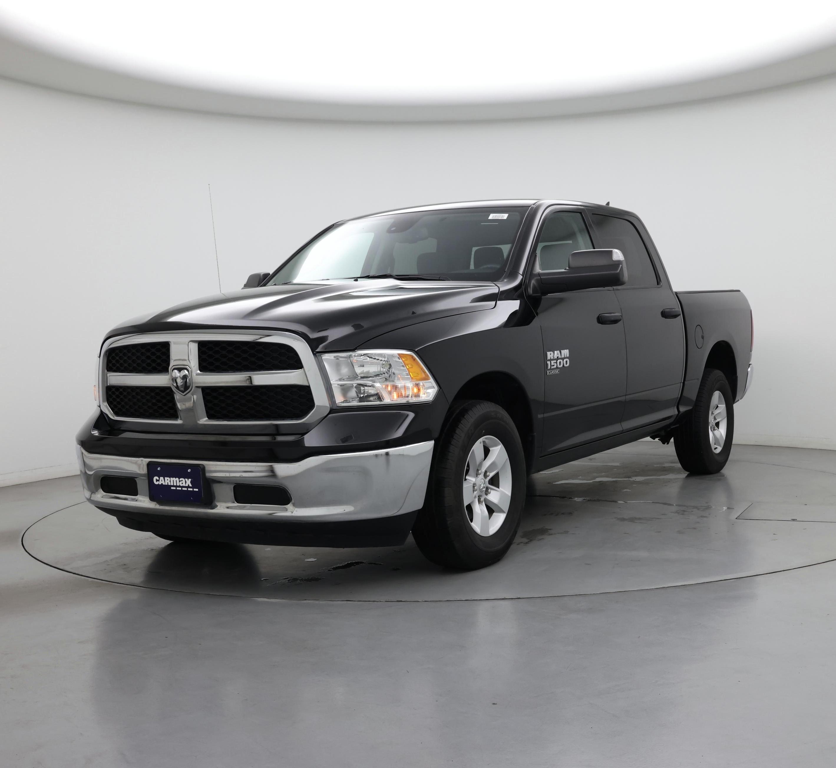 Thumbnail: 2023 RAM 1500 Classic - 4
