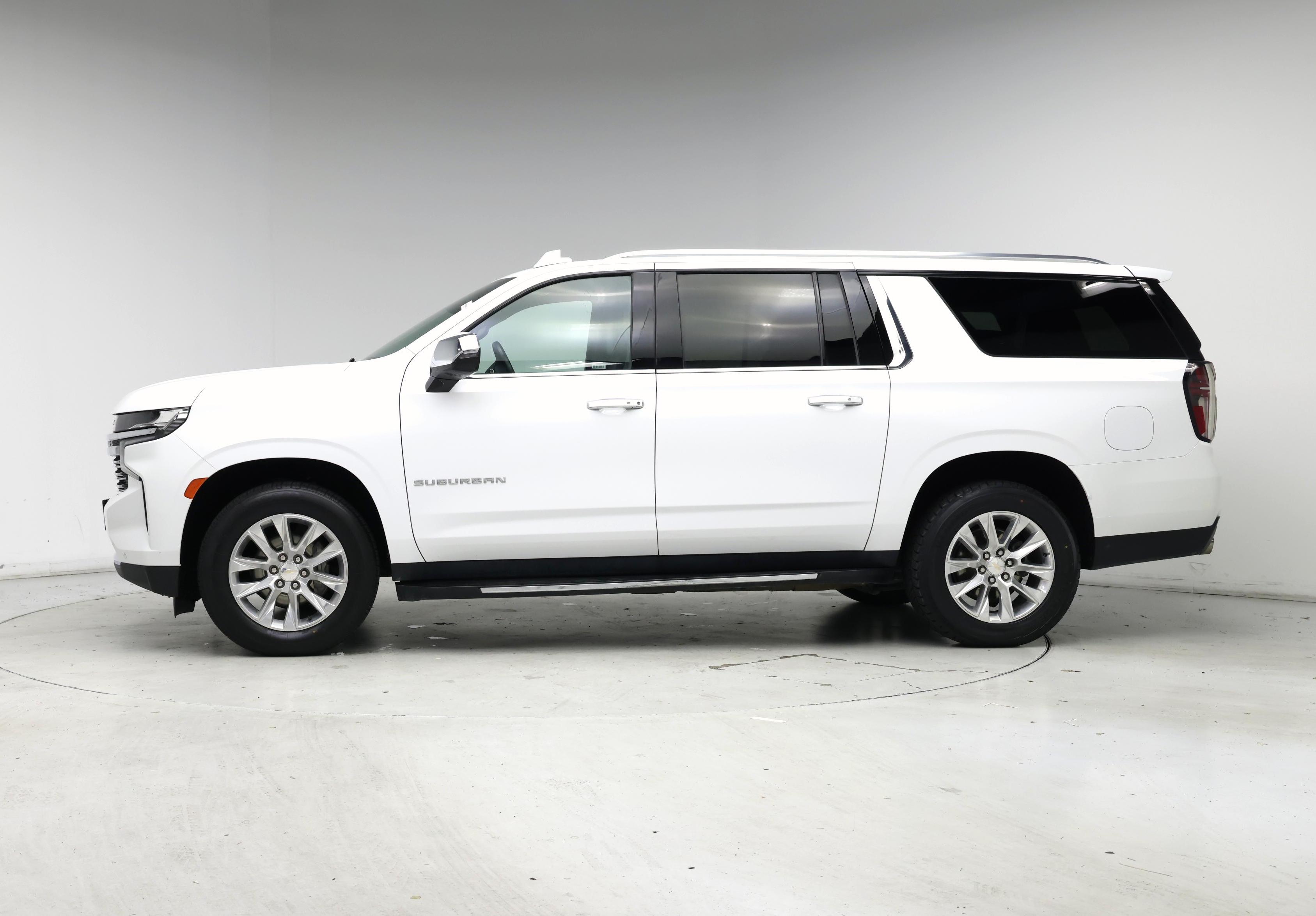 Thumbnail: 2023 Chevrolet Suburban - 3