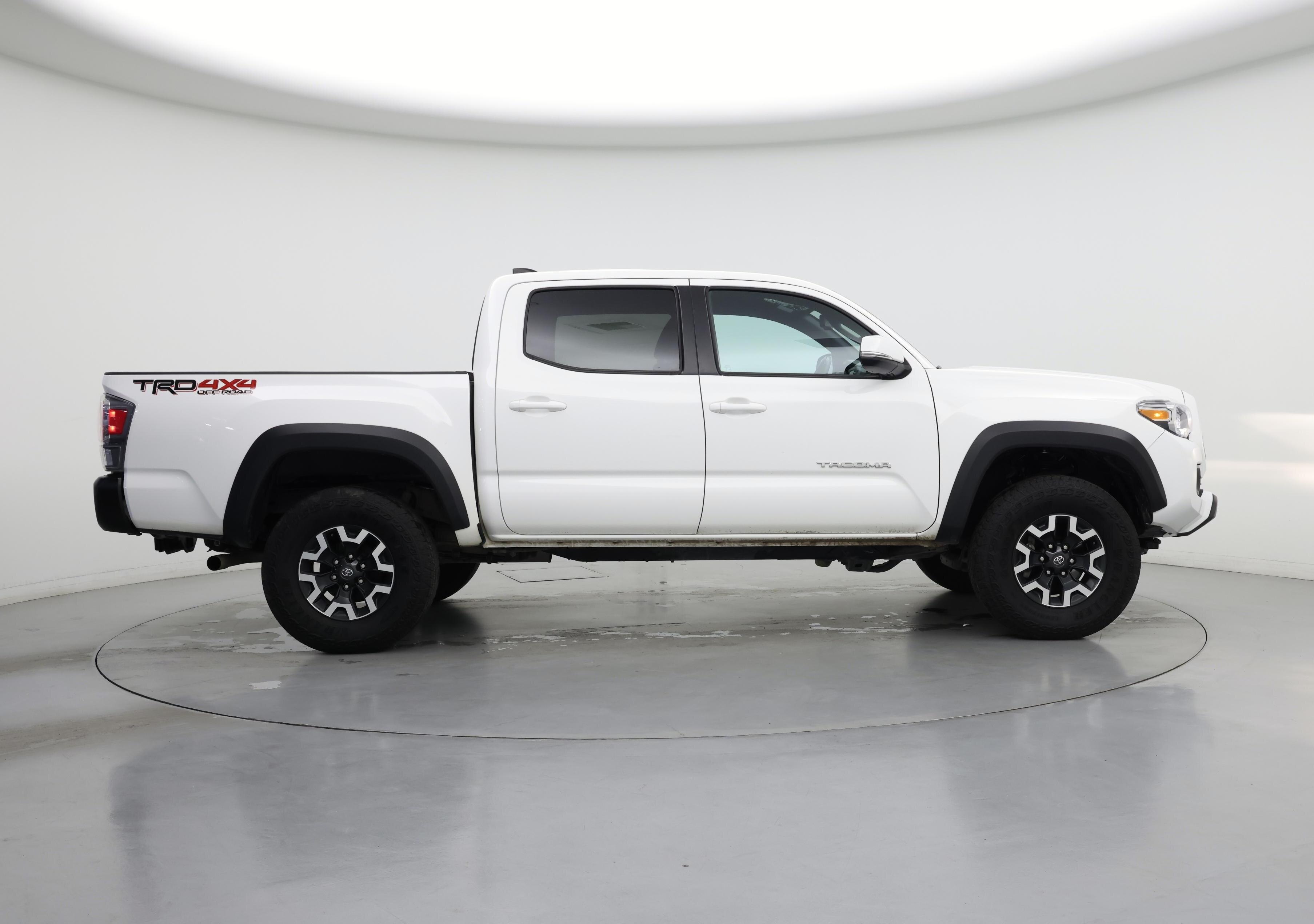 Thumbnail: 2023 Toyota Tacoma - 7