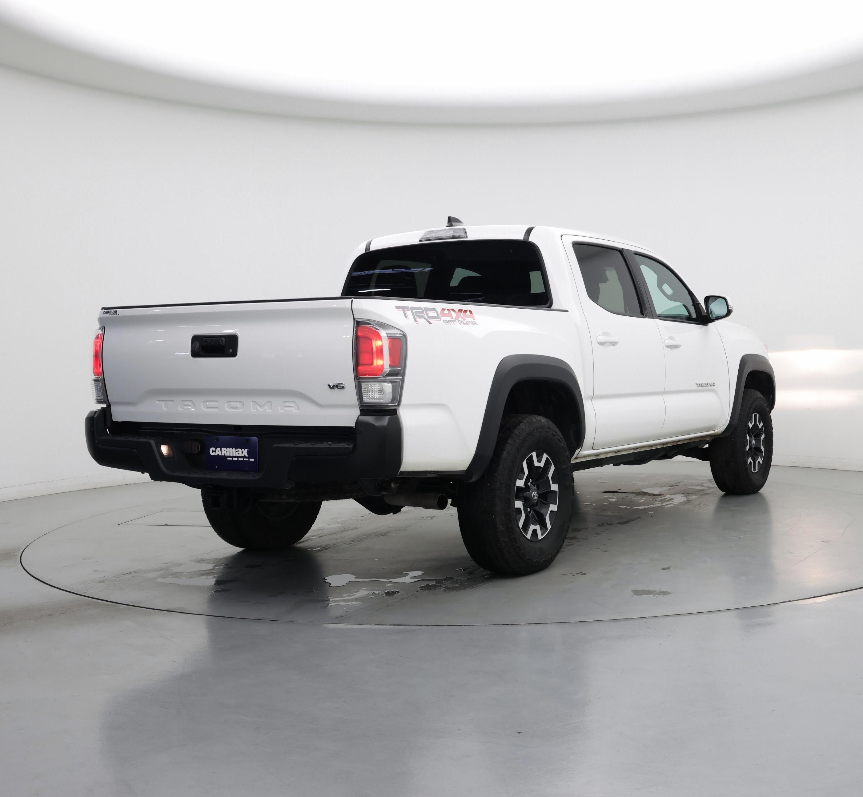 Thumbnail: 2023 Toyota Tacoma - 8