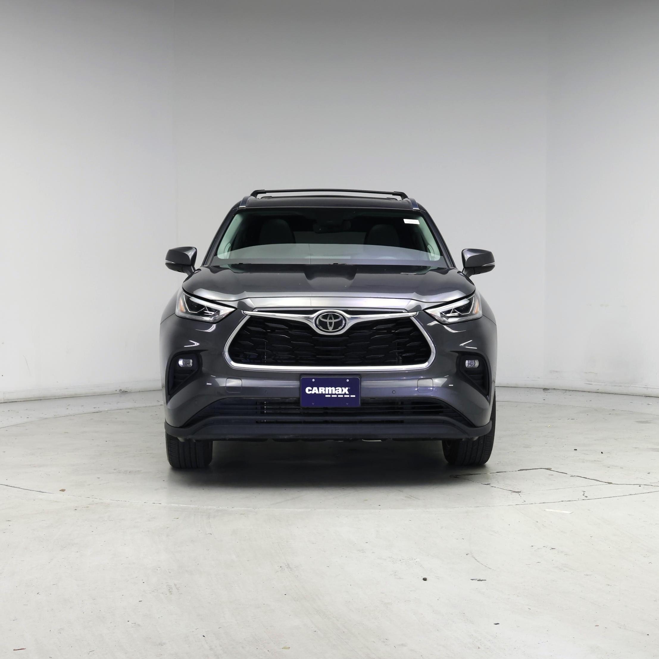 Thumbnail: 2022 Toyota Highlander - 5