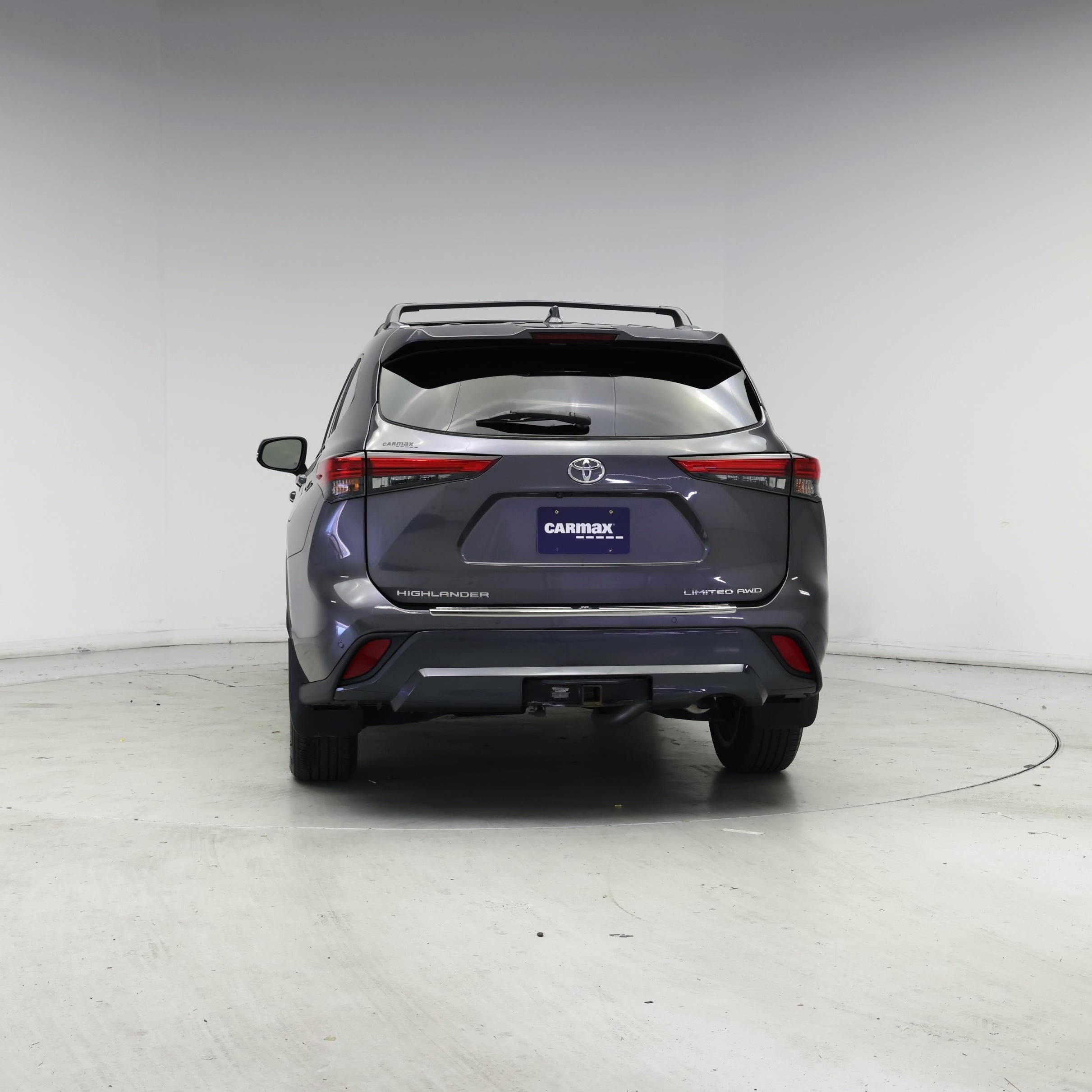 Thumbnail: 2022 Toyota Highlander - 6