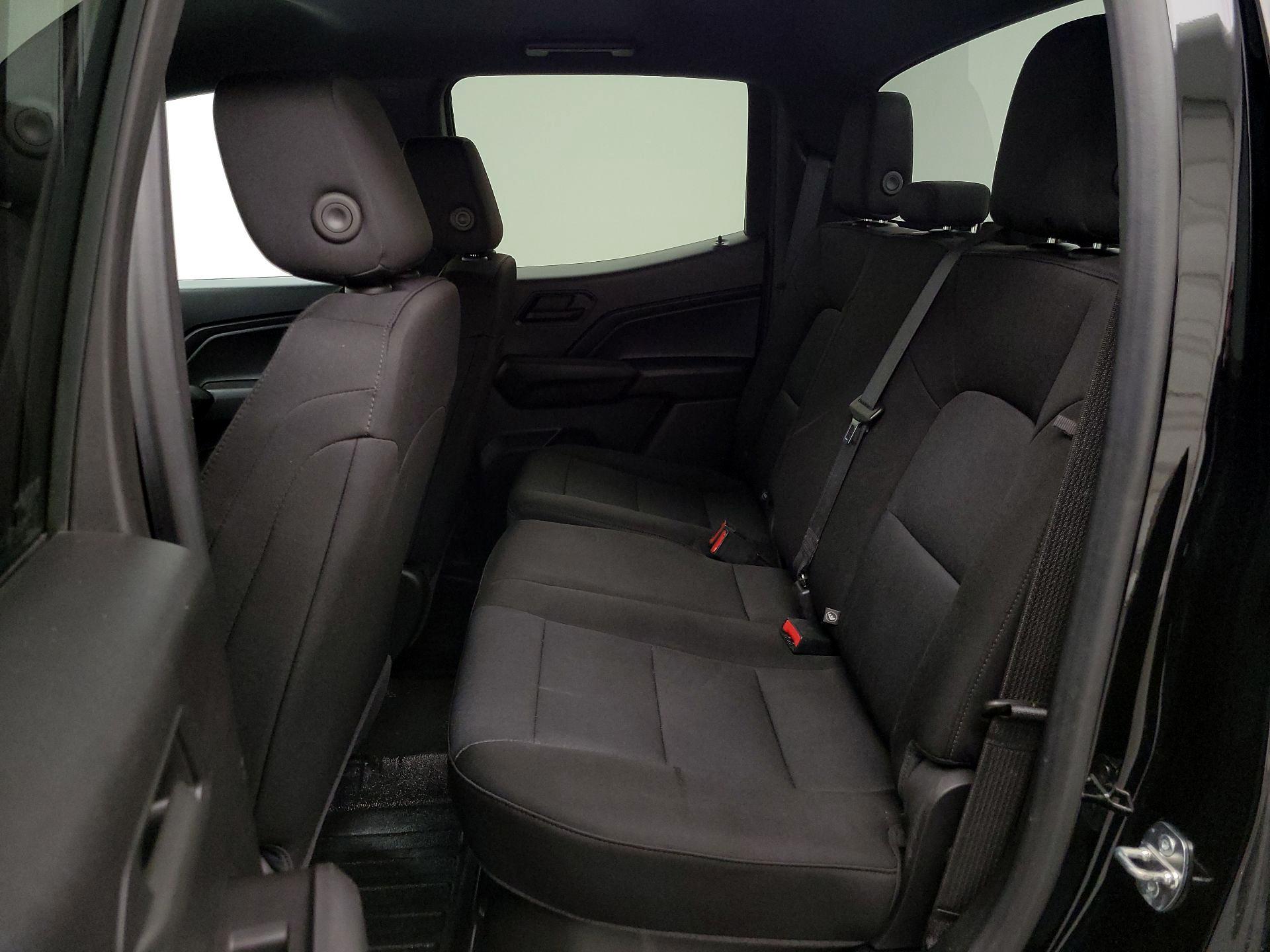 Thumbnail: 2023 Chevrolet Colorado - 19