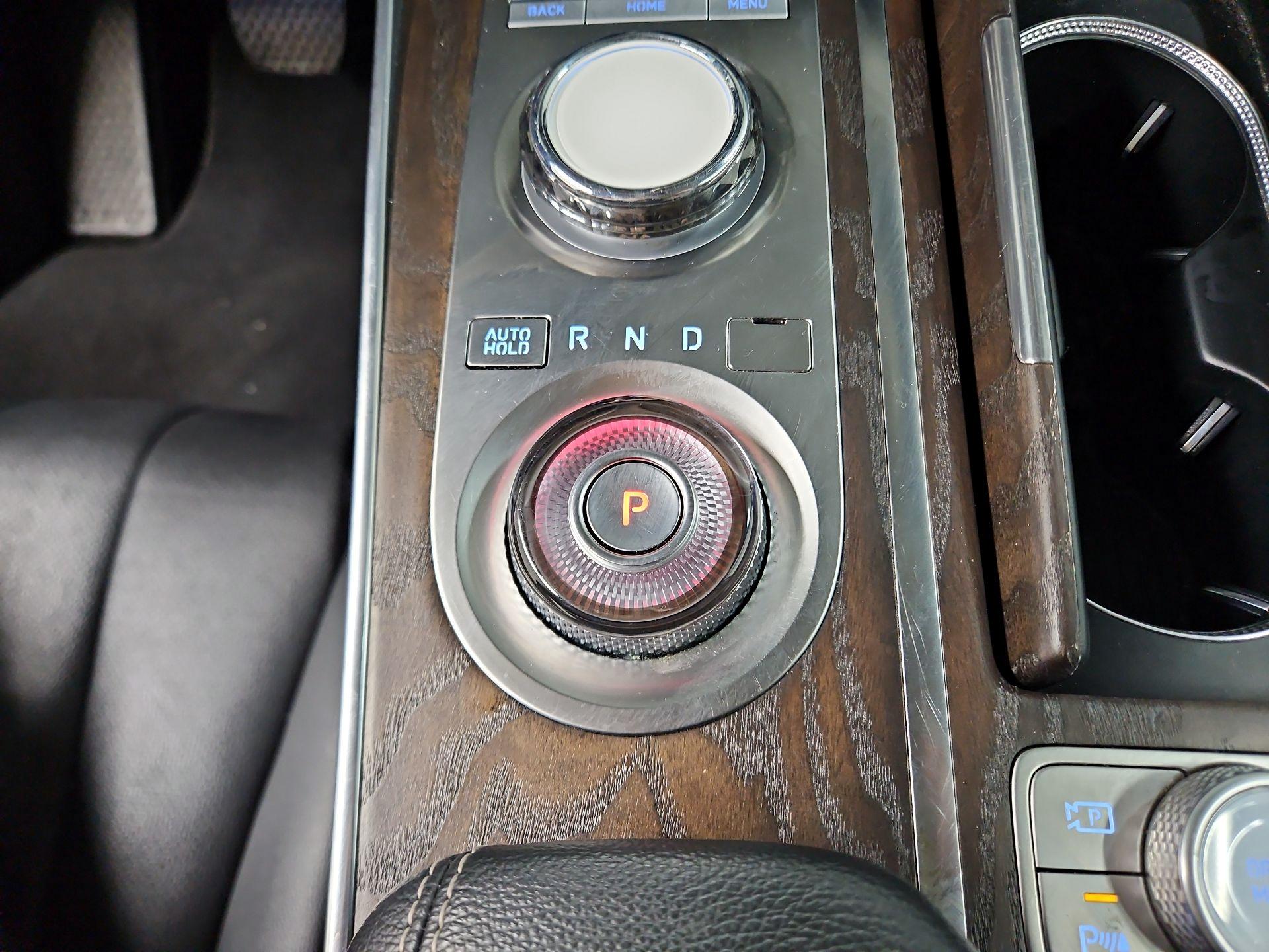 Thumbnail: 2024 Genesis GV80 - 18