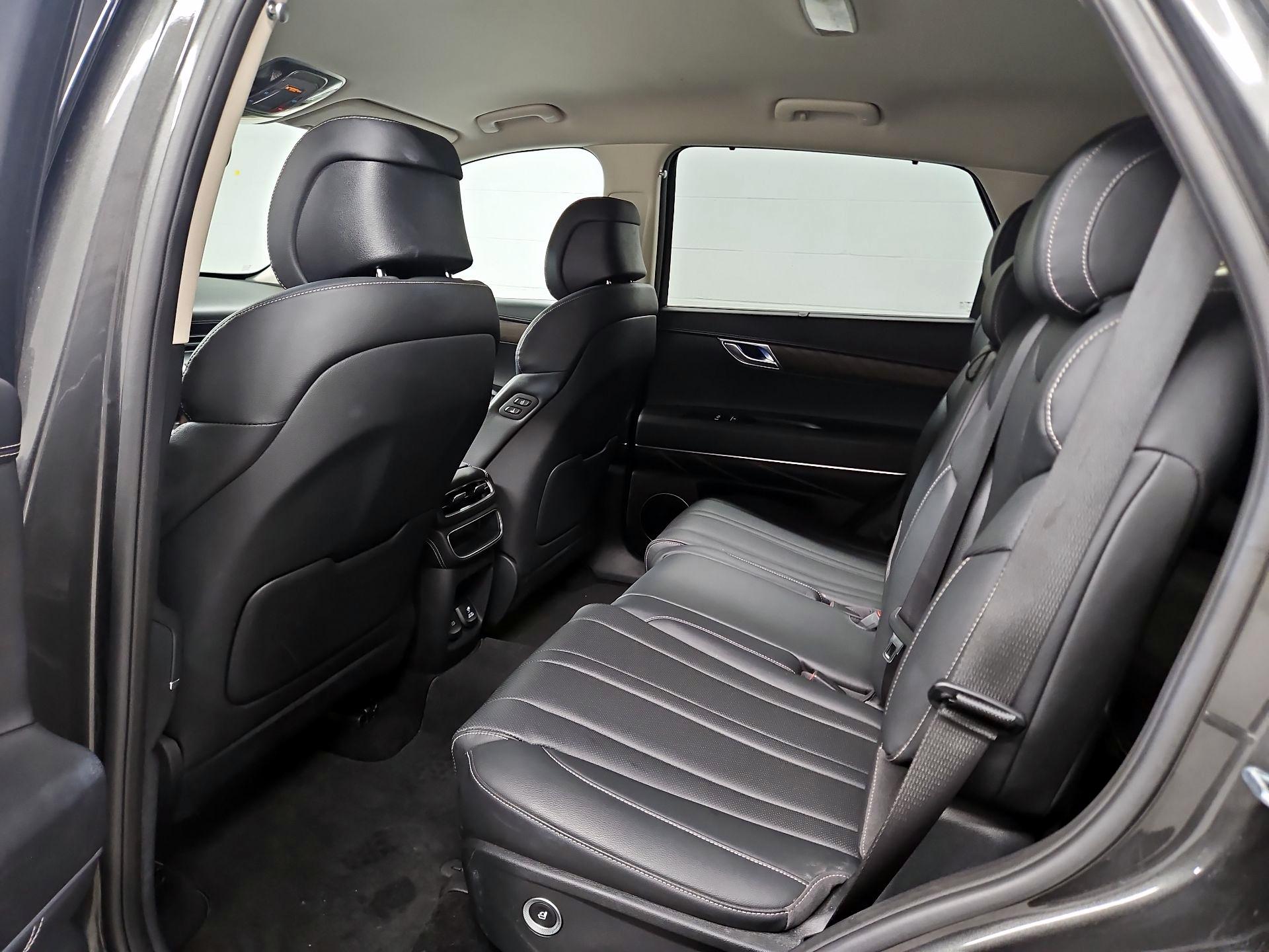 Thumbnail: 2024 Genesis GV80 - 20