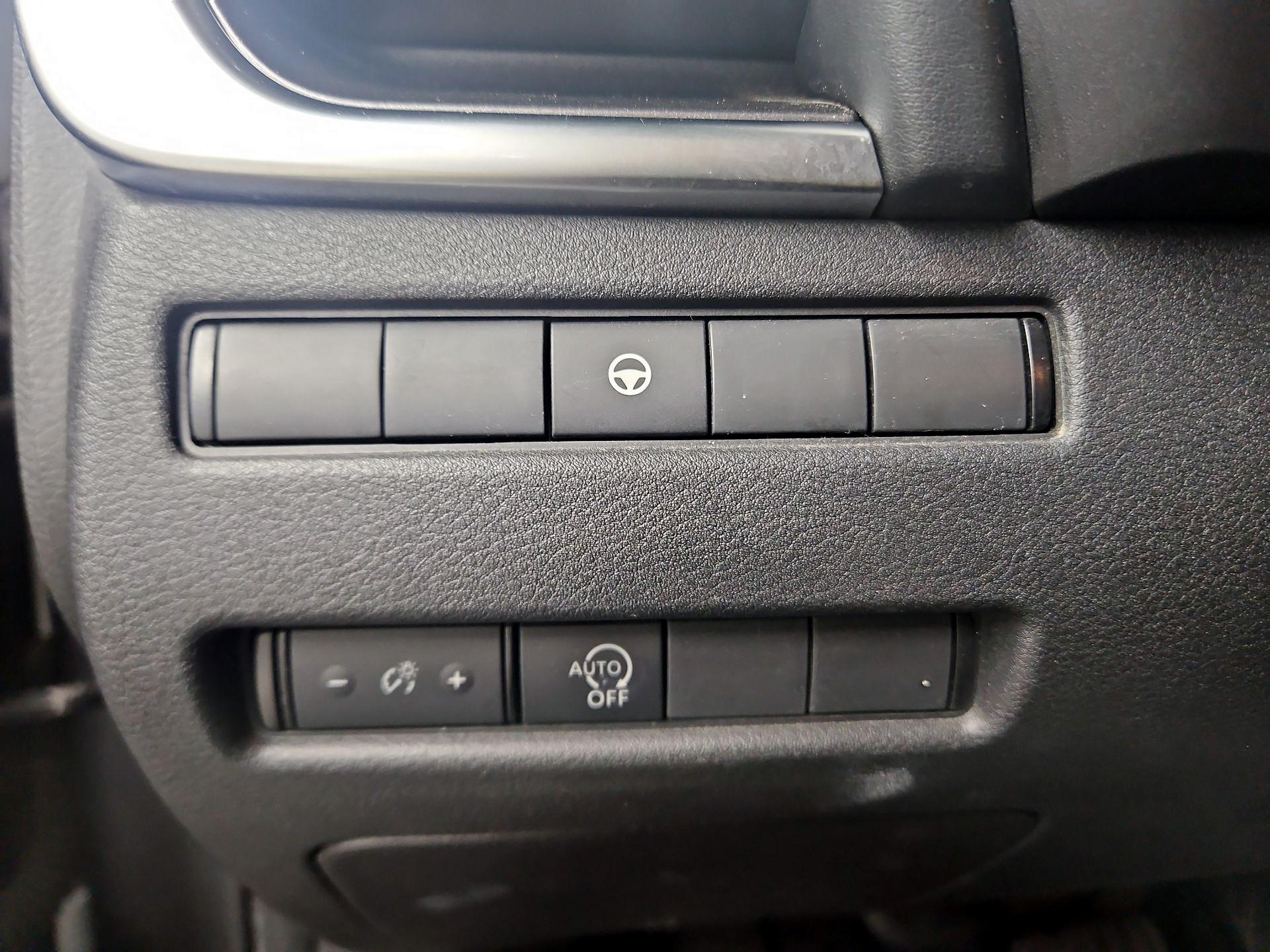 Thumbnail: 2023 Nissan Rogue - 13