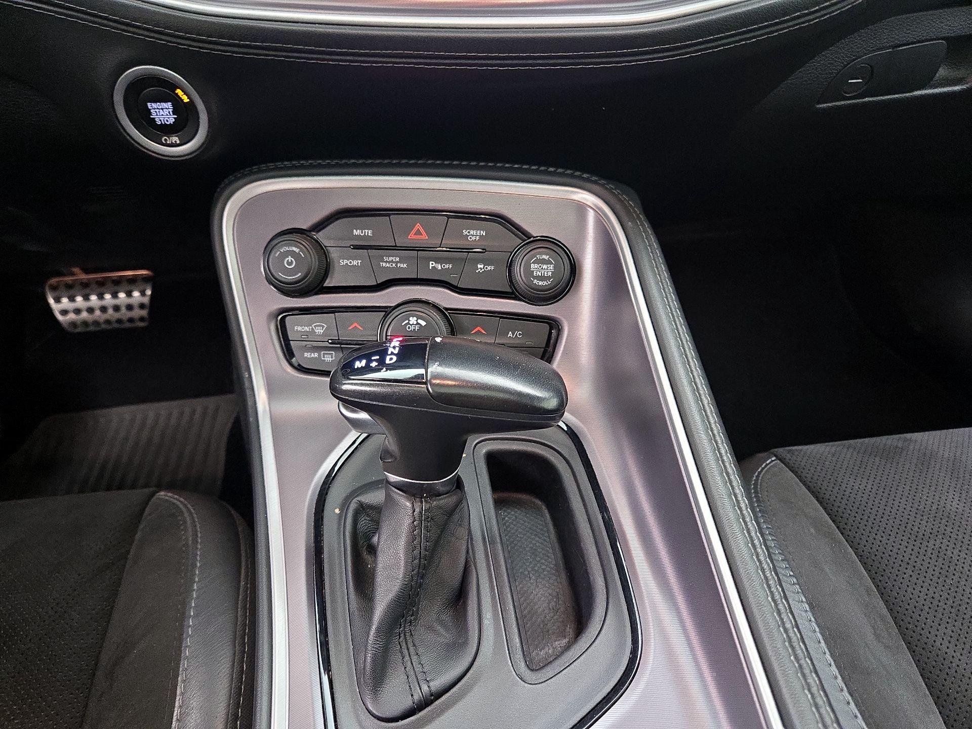 Thumbnail: 2020 Dodge Challenger - 18