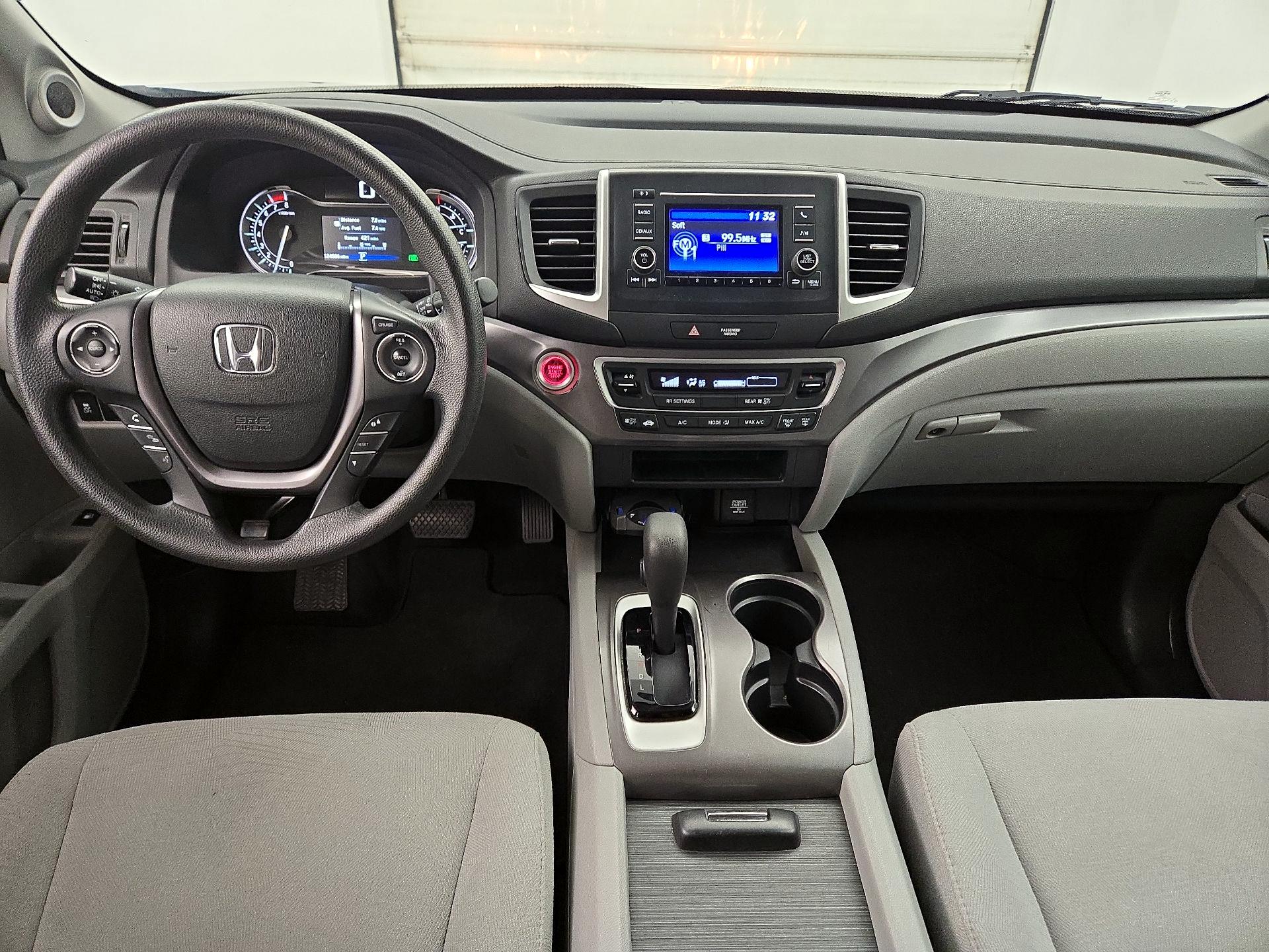 Thumbnail: 2016 Honda Pilot - 9