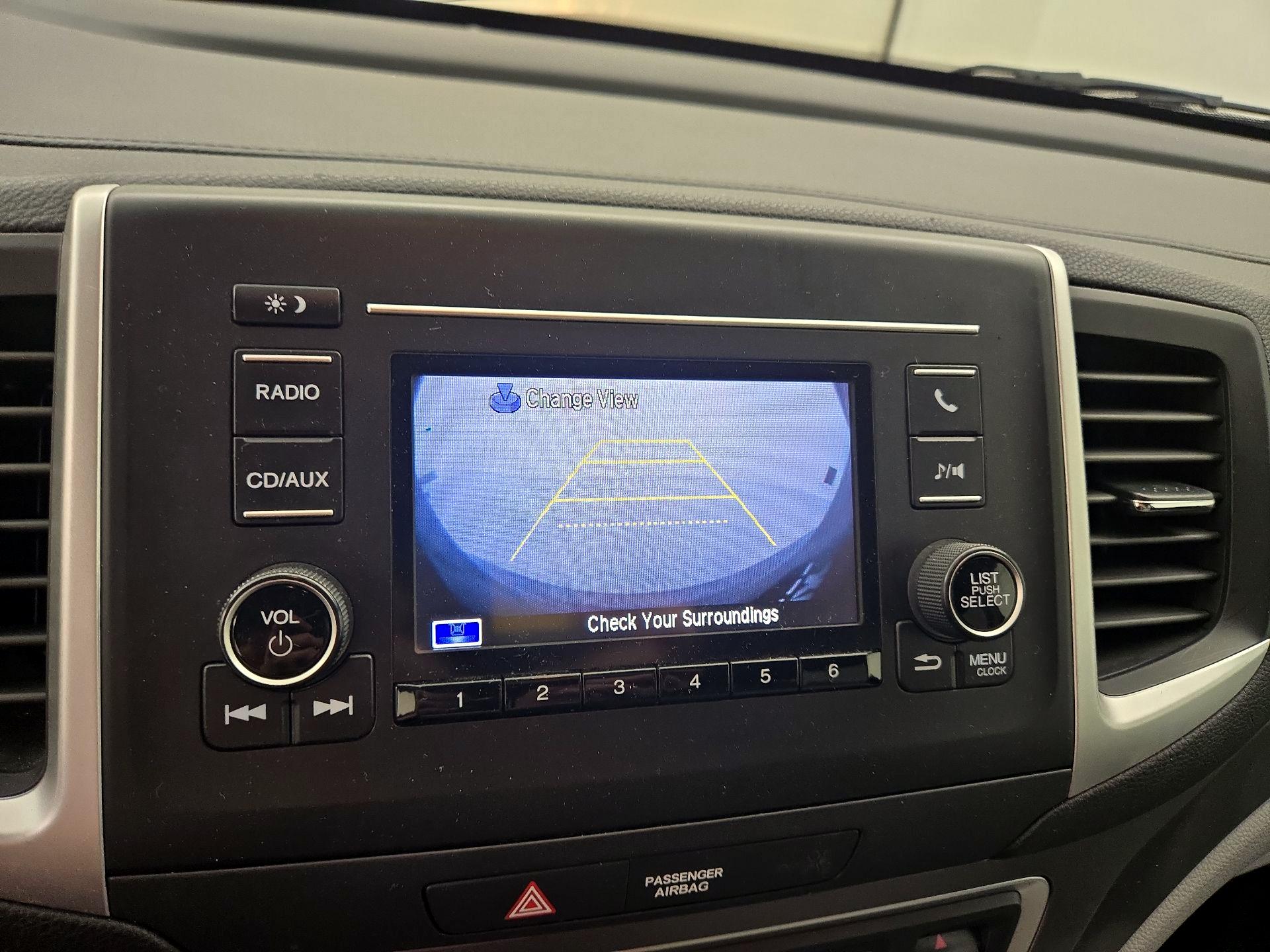 Thumbnail: 2016 Honda Pilot - 14