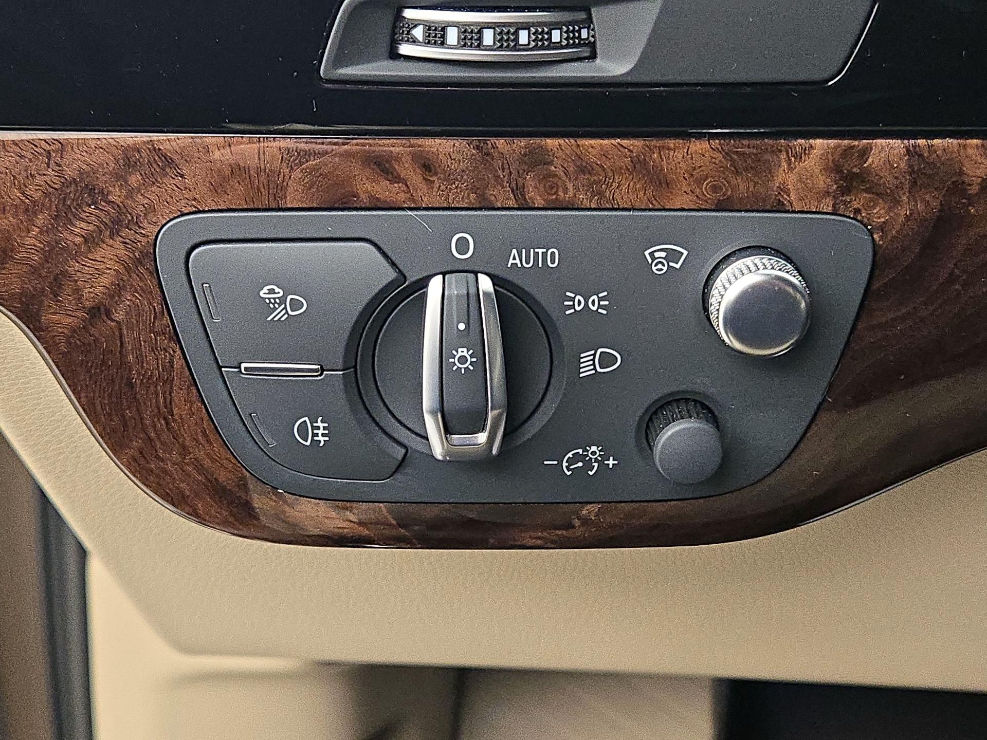 Thumbnail: 2018 Audi Q7 - 13